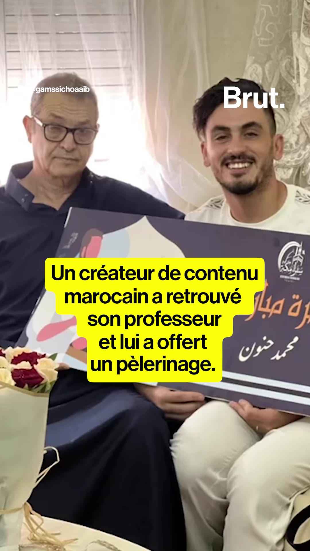 il-retrouve-l-enseignant-de-son-enfance-et-lui-offre-un-voyage