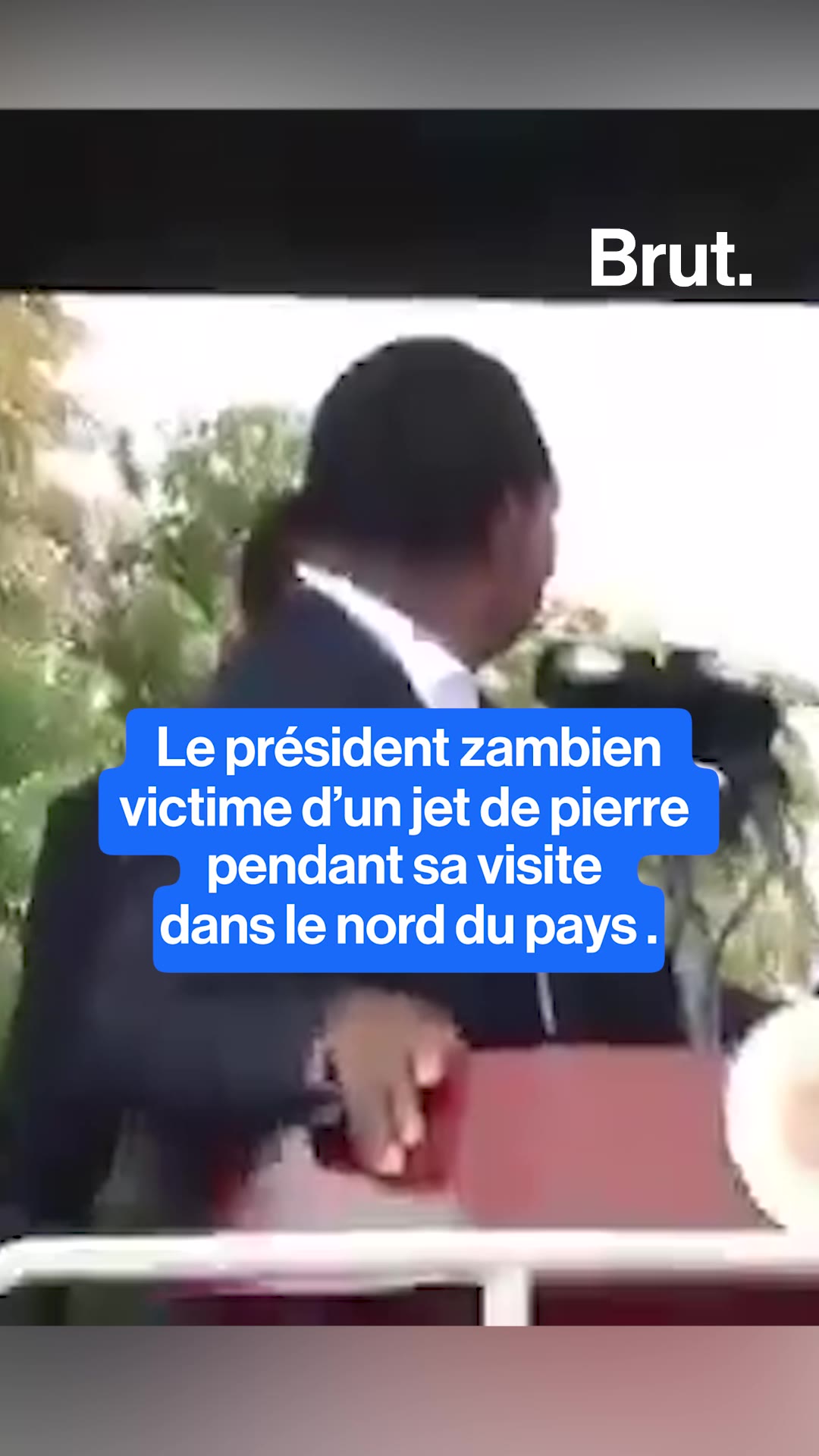 zambie-le-president-hichilema-vise-par-des-jets-de-pierres-lors-d-une-emeute
