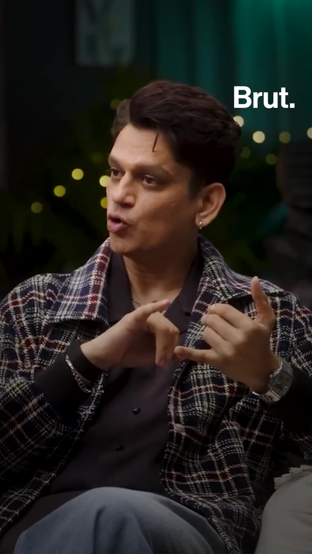 I used to sell SIM cards: Vijay Varma