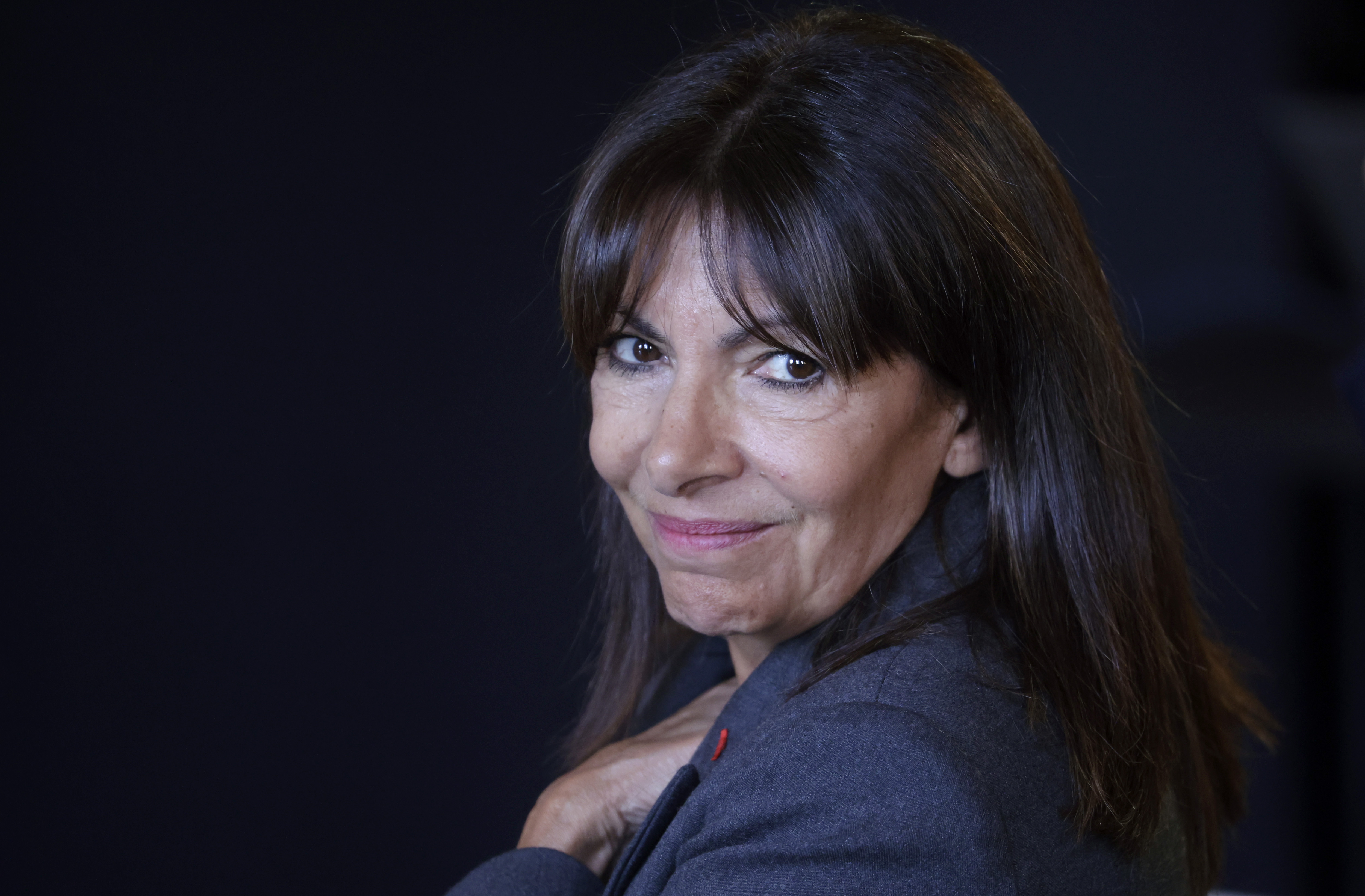 Municipales : Anne Hidalgo confond les noms des deux candidats PS à sa succession