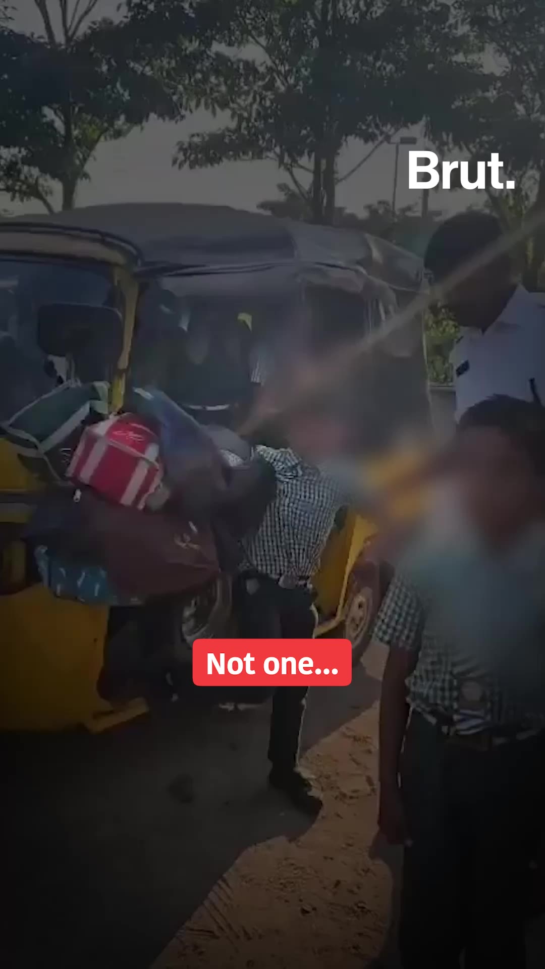 an-autorickshaw-packed-with-22-children