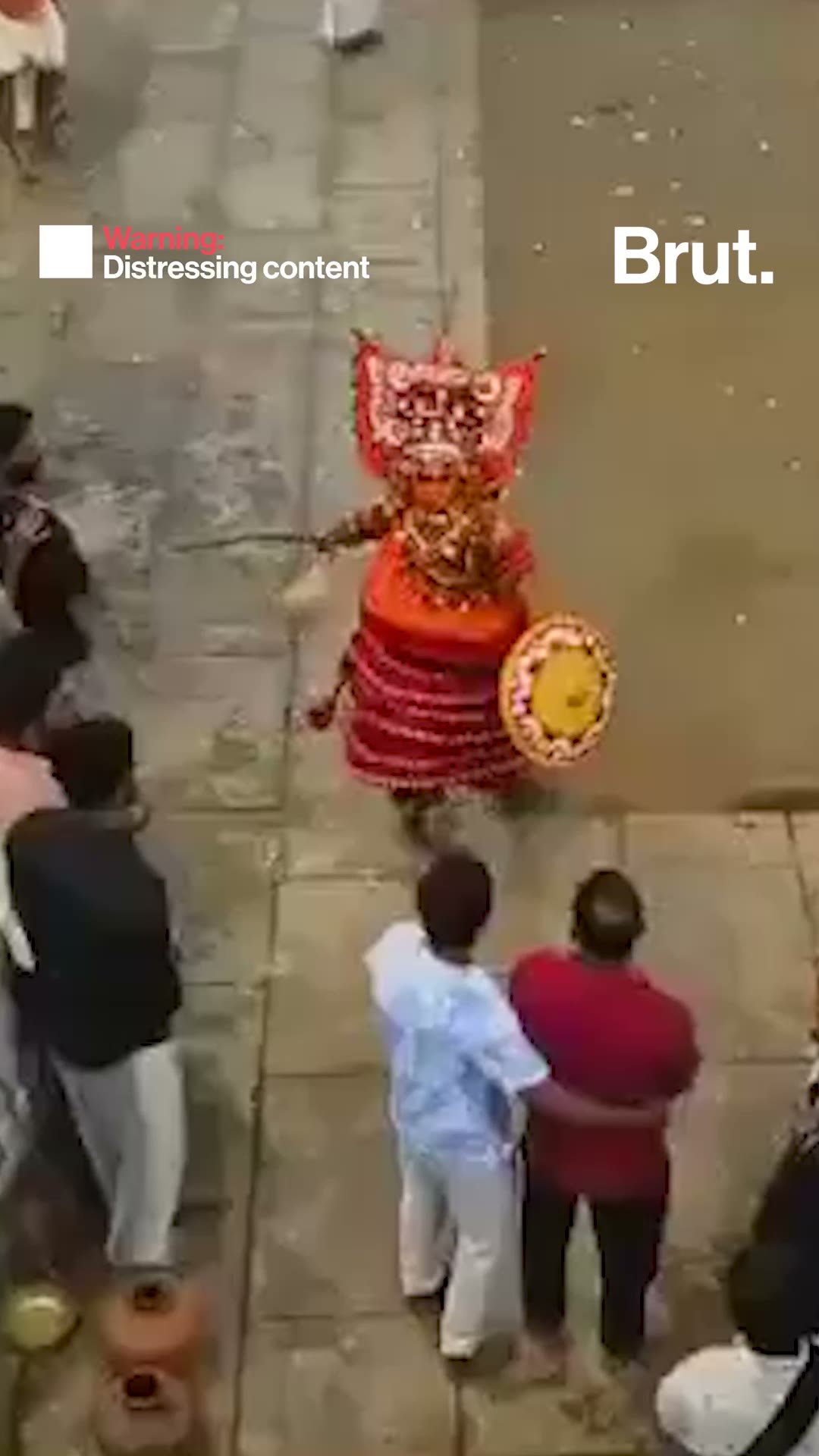 theyyam-performance-leads-to-injury