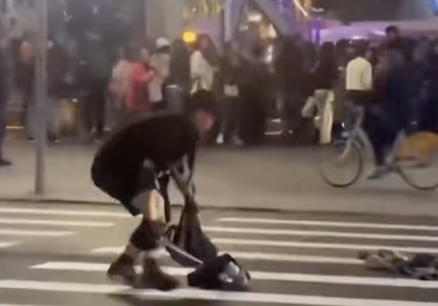 VIDÉO : à Taïwan, trois personnes tuées dans des attaques dans le métro de la capitale