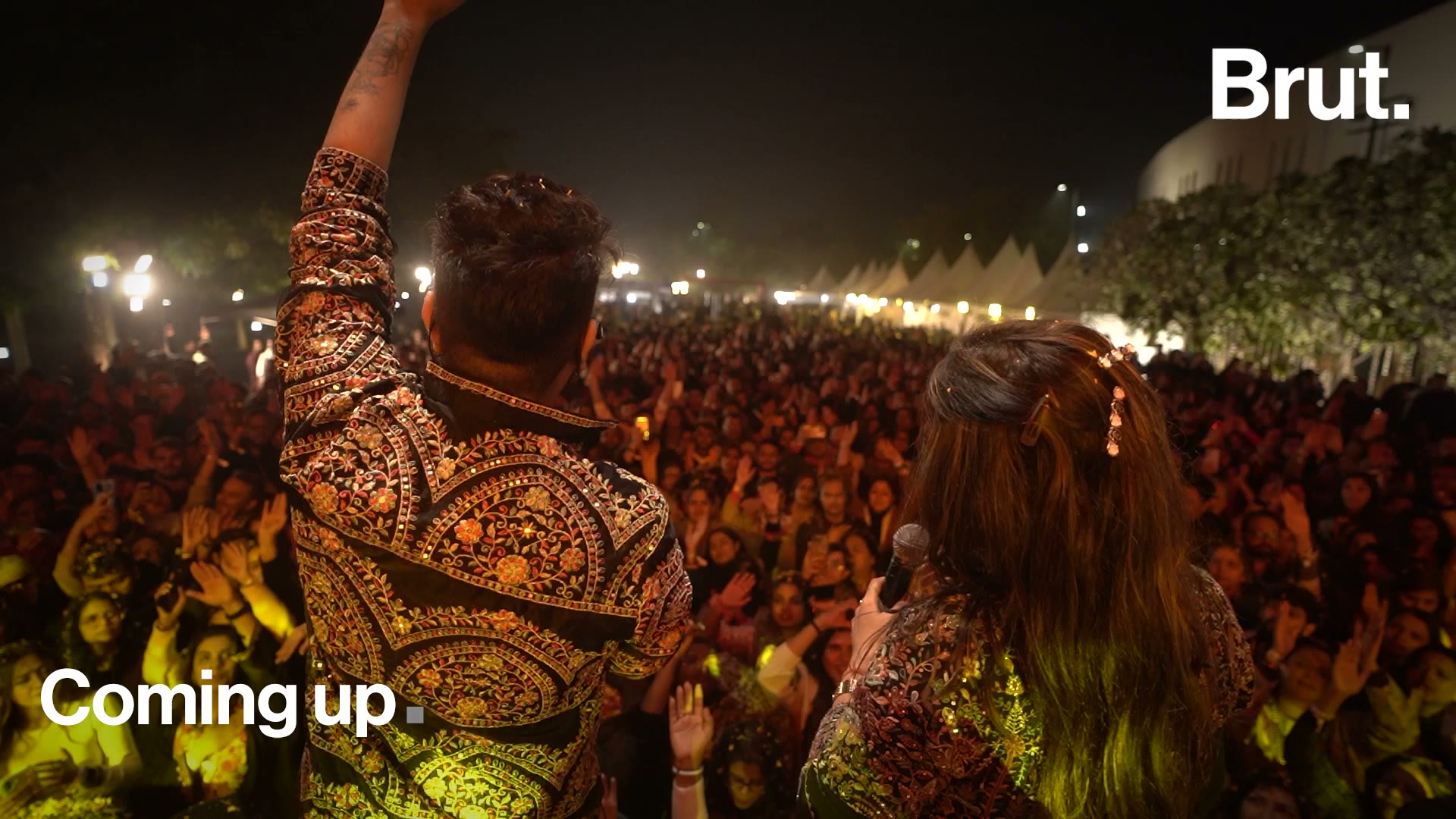 What draws young people to Bhajan Clubbing? | Brut IRL