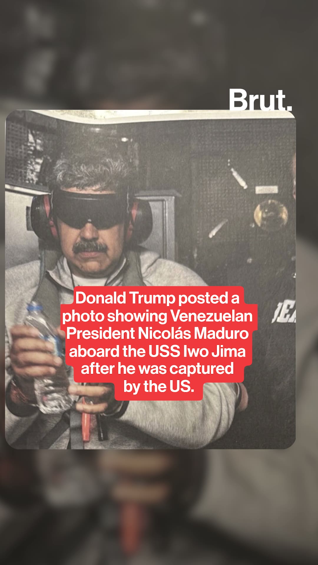 Donald Trump posted a photo showing captured Venezuelan President Nicolás Maduro.