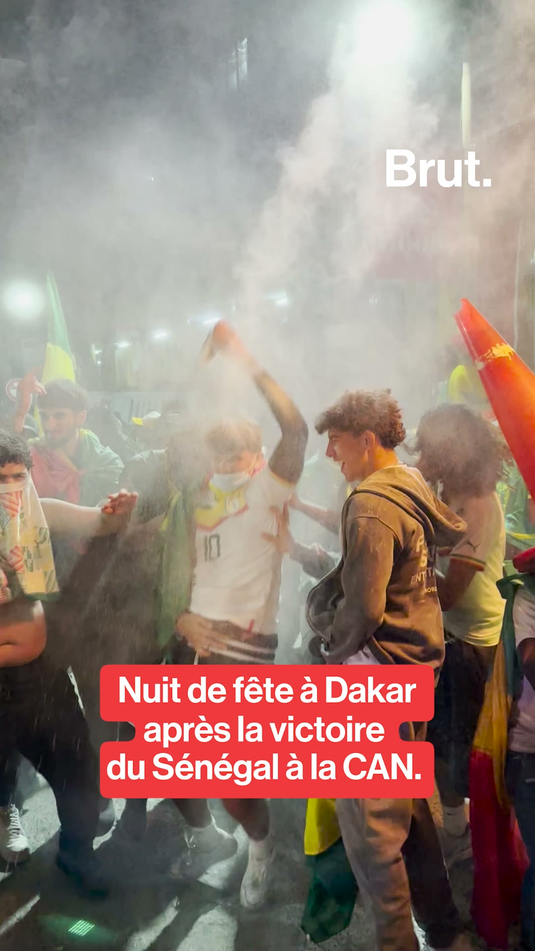 senegal-explosion-de-joie-dans-les-rues-de-dakar-apres-la-victoire-a-la-can