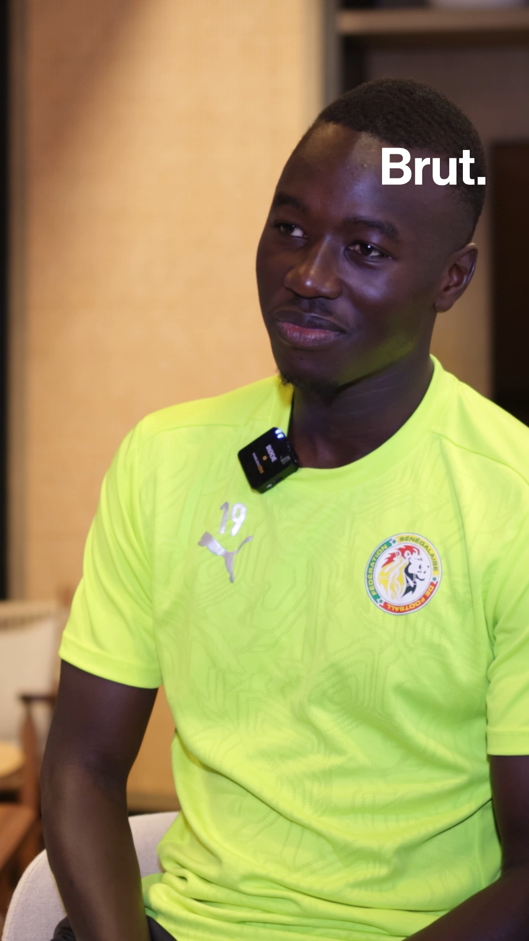 Pape Gueye est sur Brut.