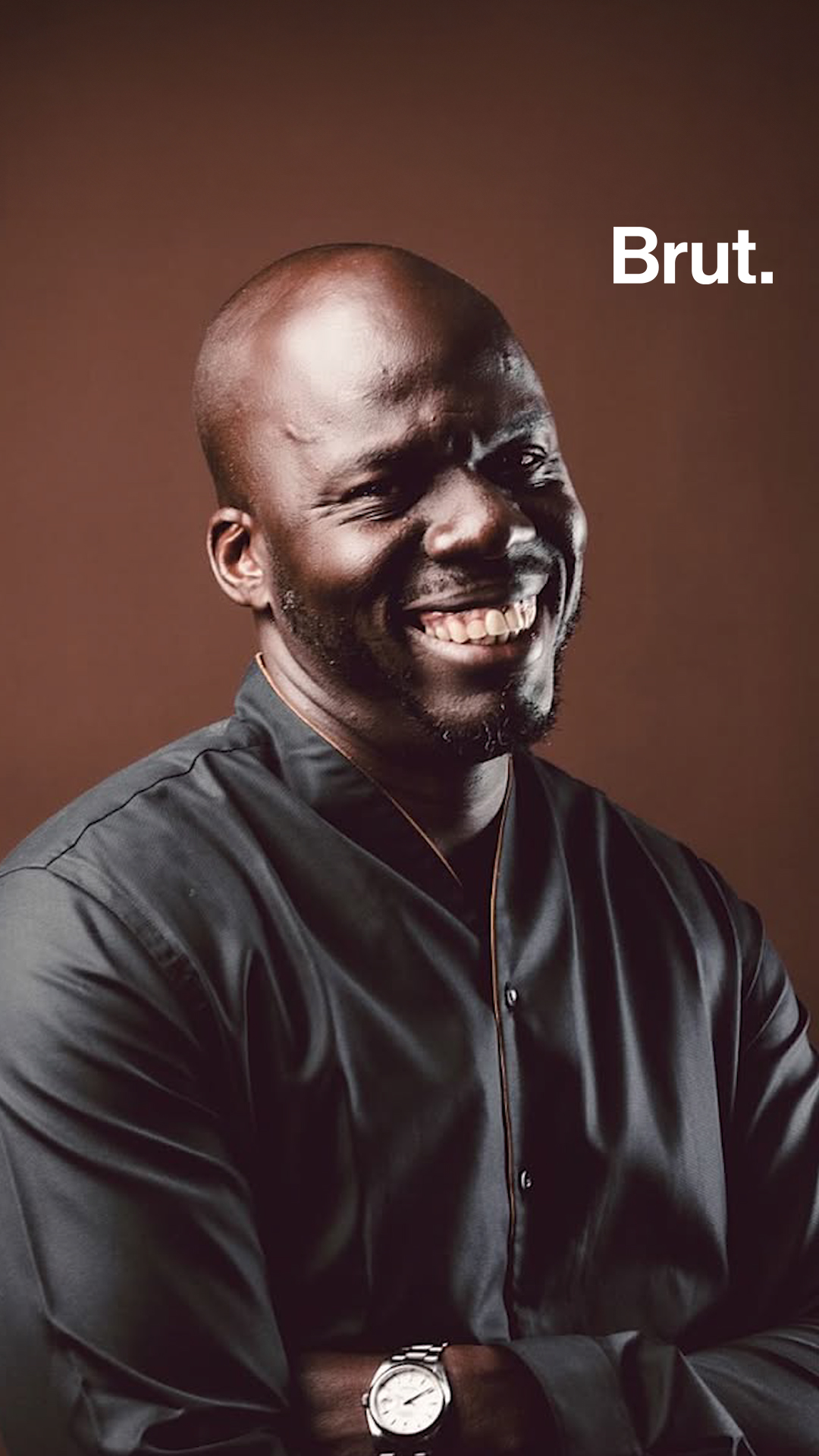 il-transforme-le-metal-en-meubles-styles