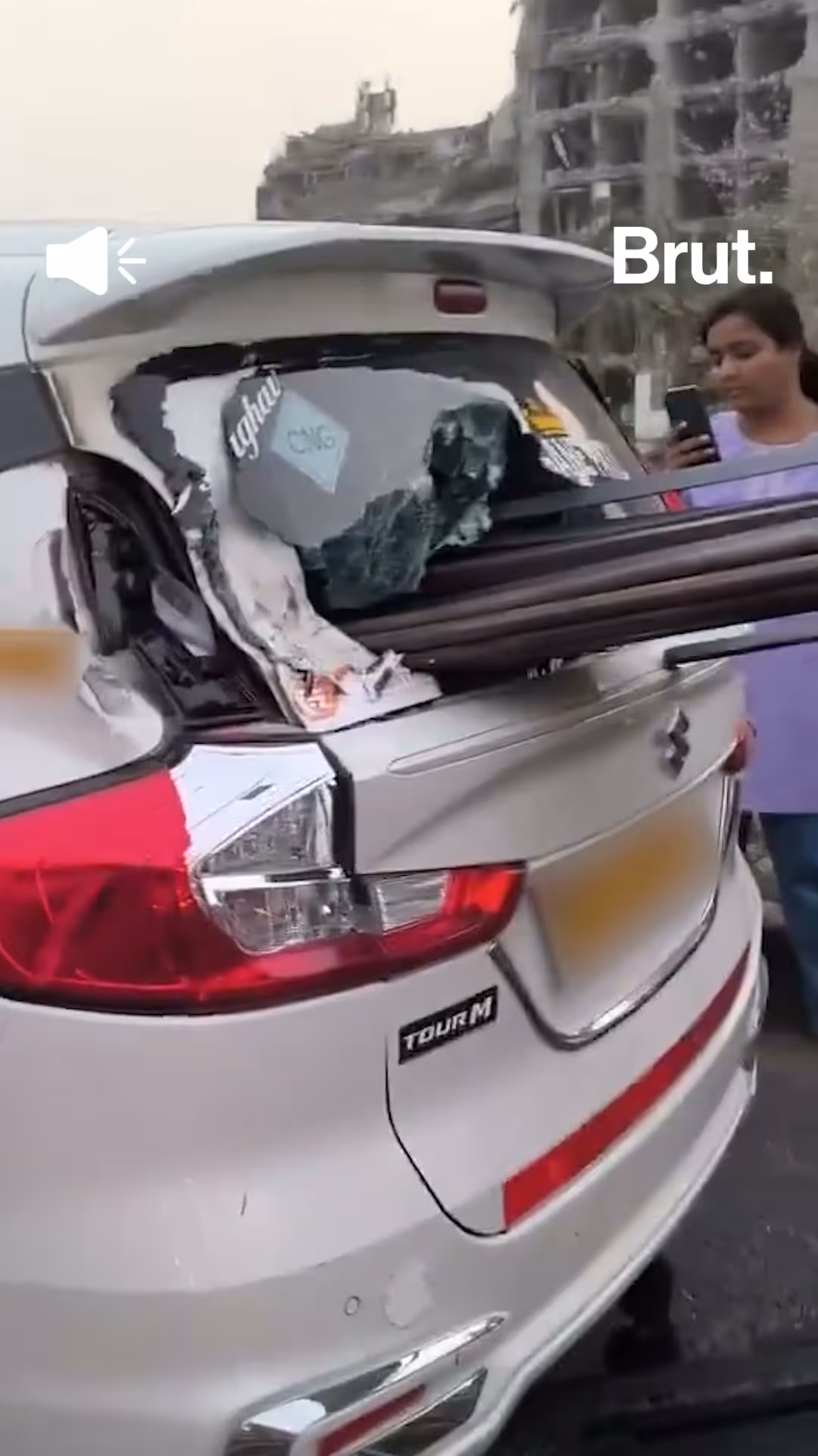iron-rods-pierce-through-vehicle