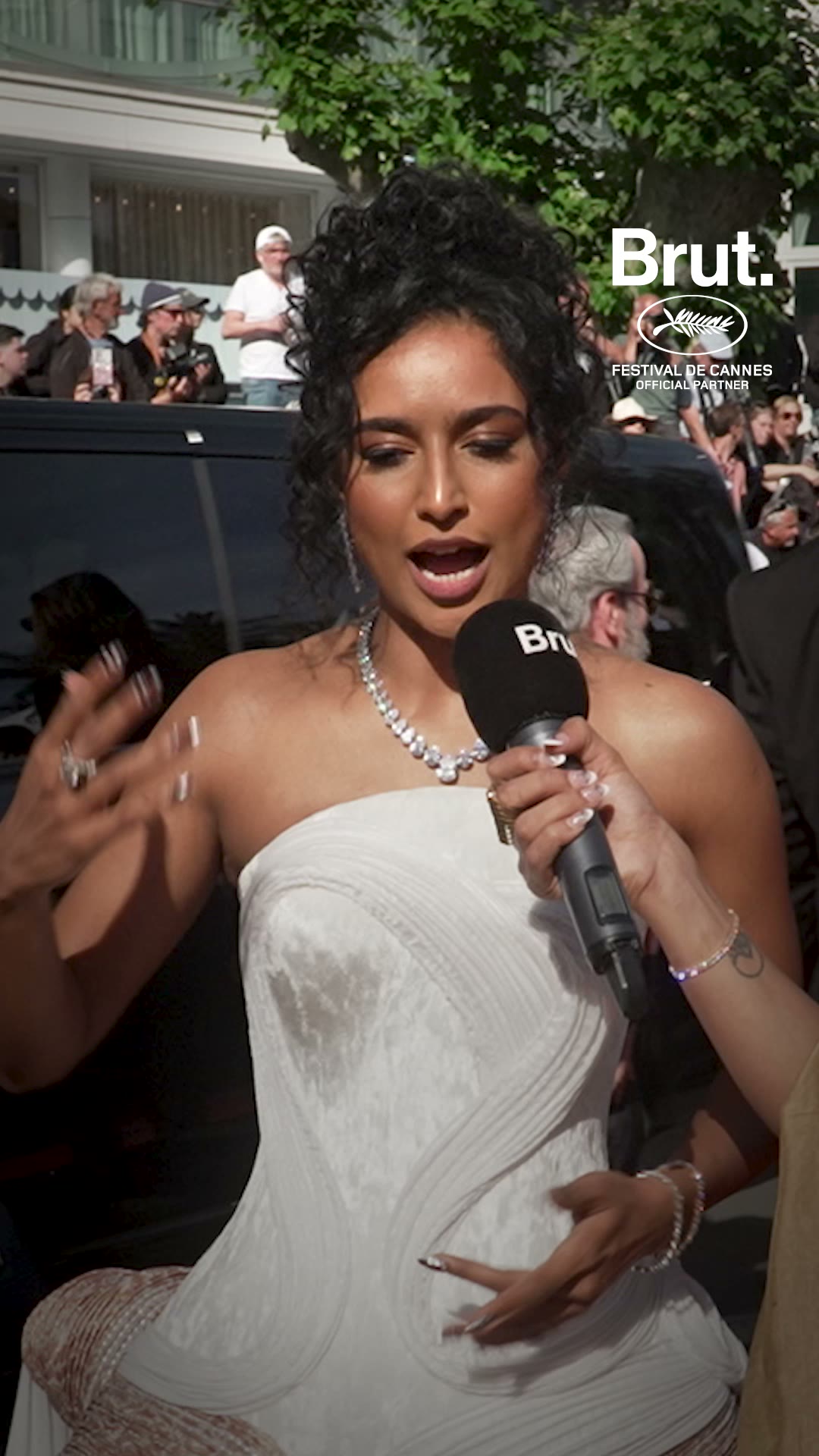 rida-tharana-debuts-at-cannes