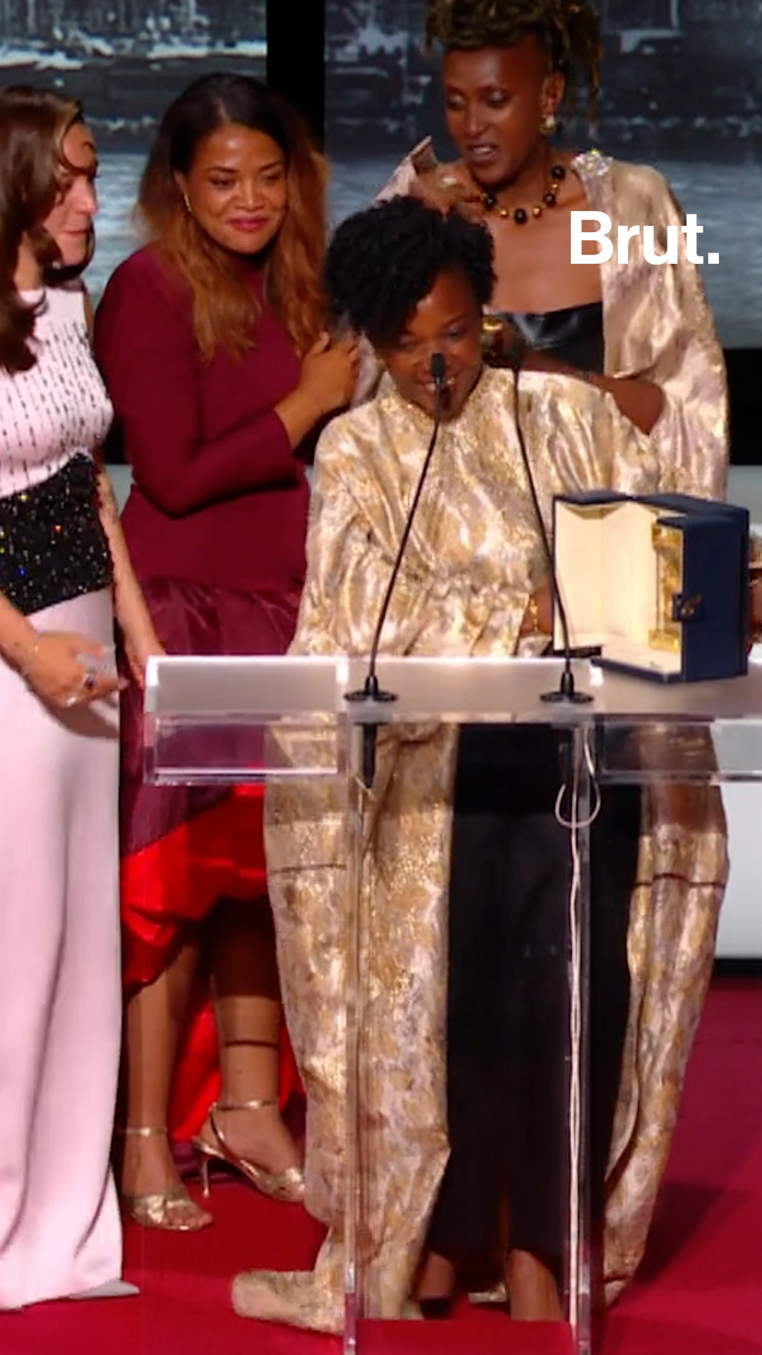 🇷🇼 Le Rwanda remporte la Caméra d’or au Festival de #Cannes2026 !