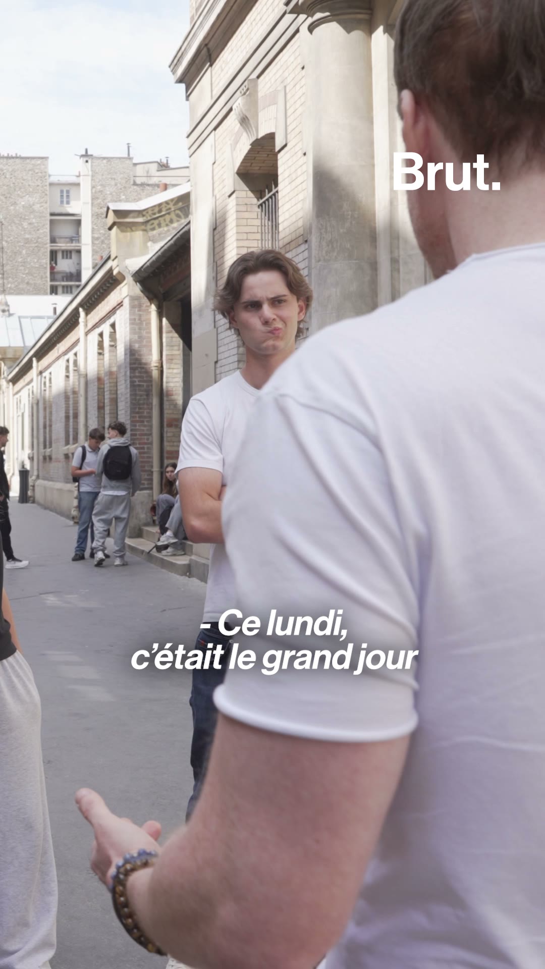 On corrige vos copies à la sortie du bac de philo