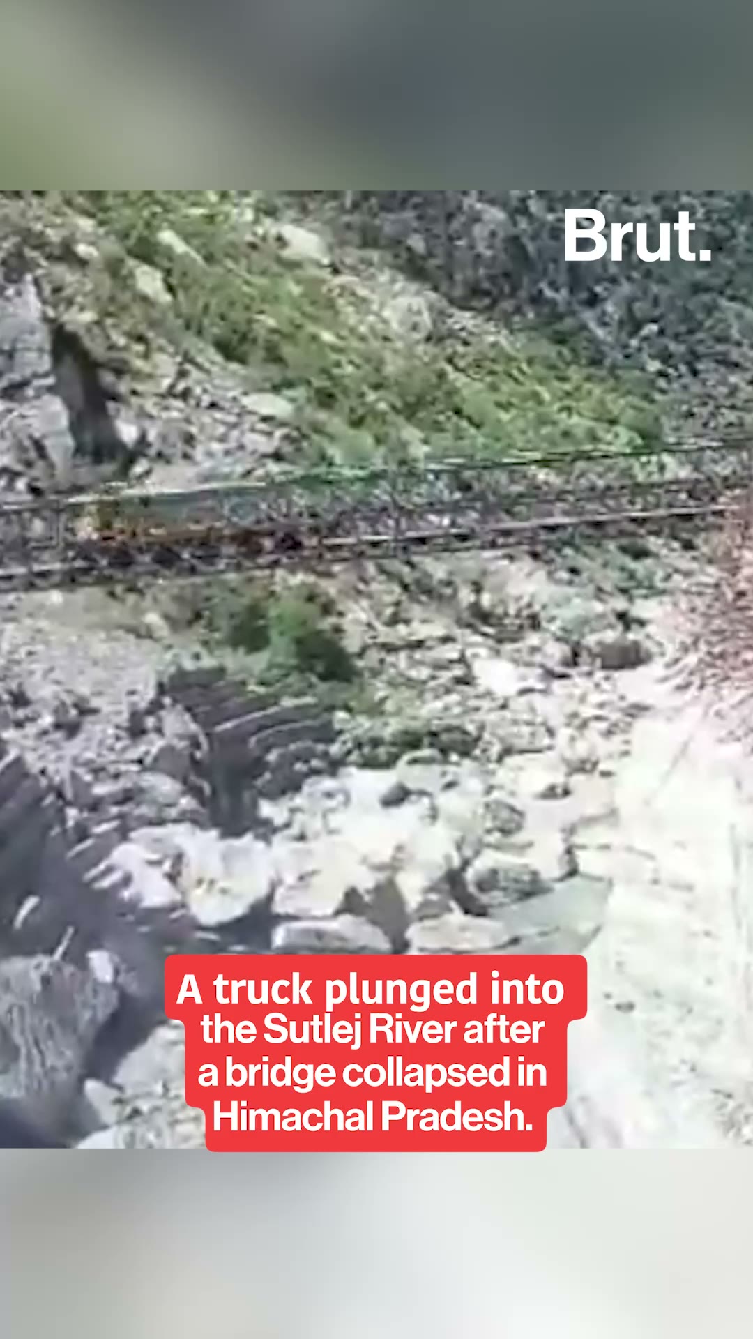 Truck falls as decade-old bridge collapses in HP’s Kinnaur
