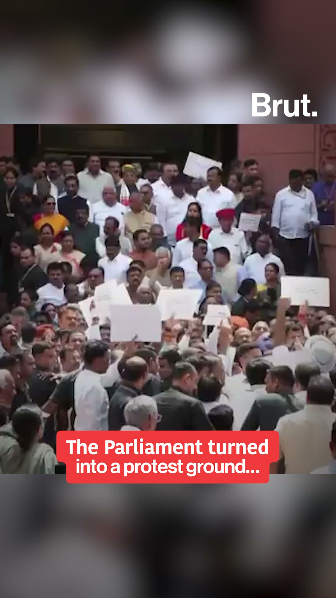 The Centre and Opposition fail to find a middle ground