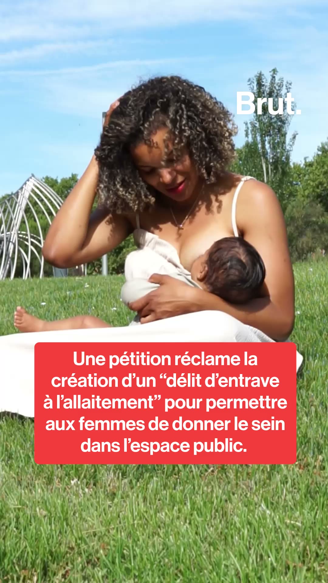 Une pétition réclame la création d’un “délit d’entrave à l’allaitement”, pour permettre aux femmes de donner le sein dans l’espace public.