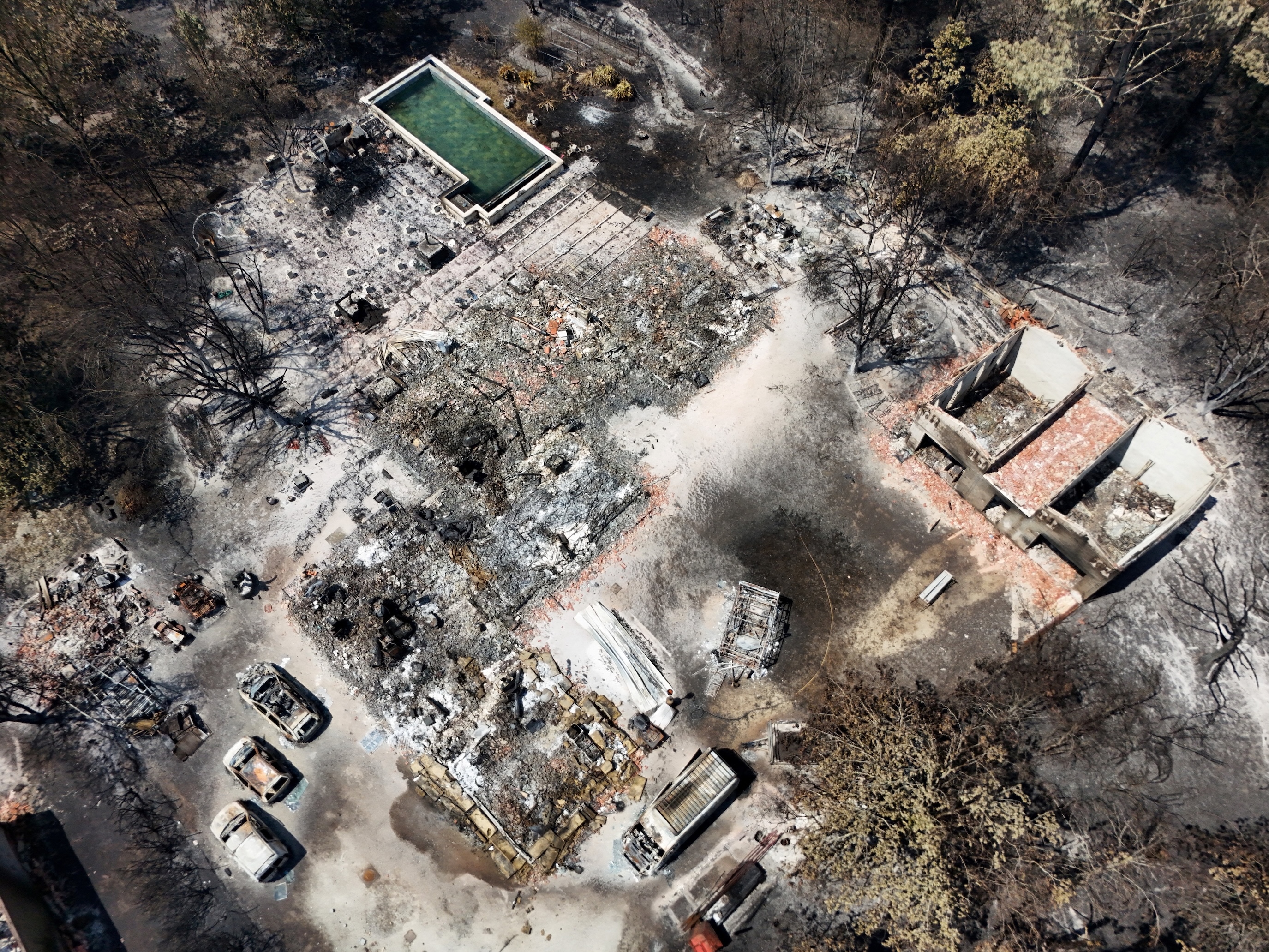 2026-07-26T120758Z_672554651_RC2OLMAAXVU6_RTRMADP_3_EUROPE-WEATHER-FRANCE-WILDFIRE