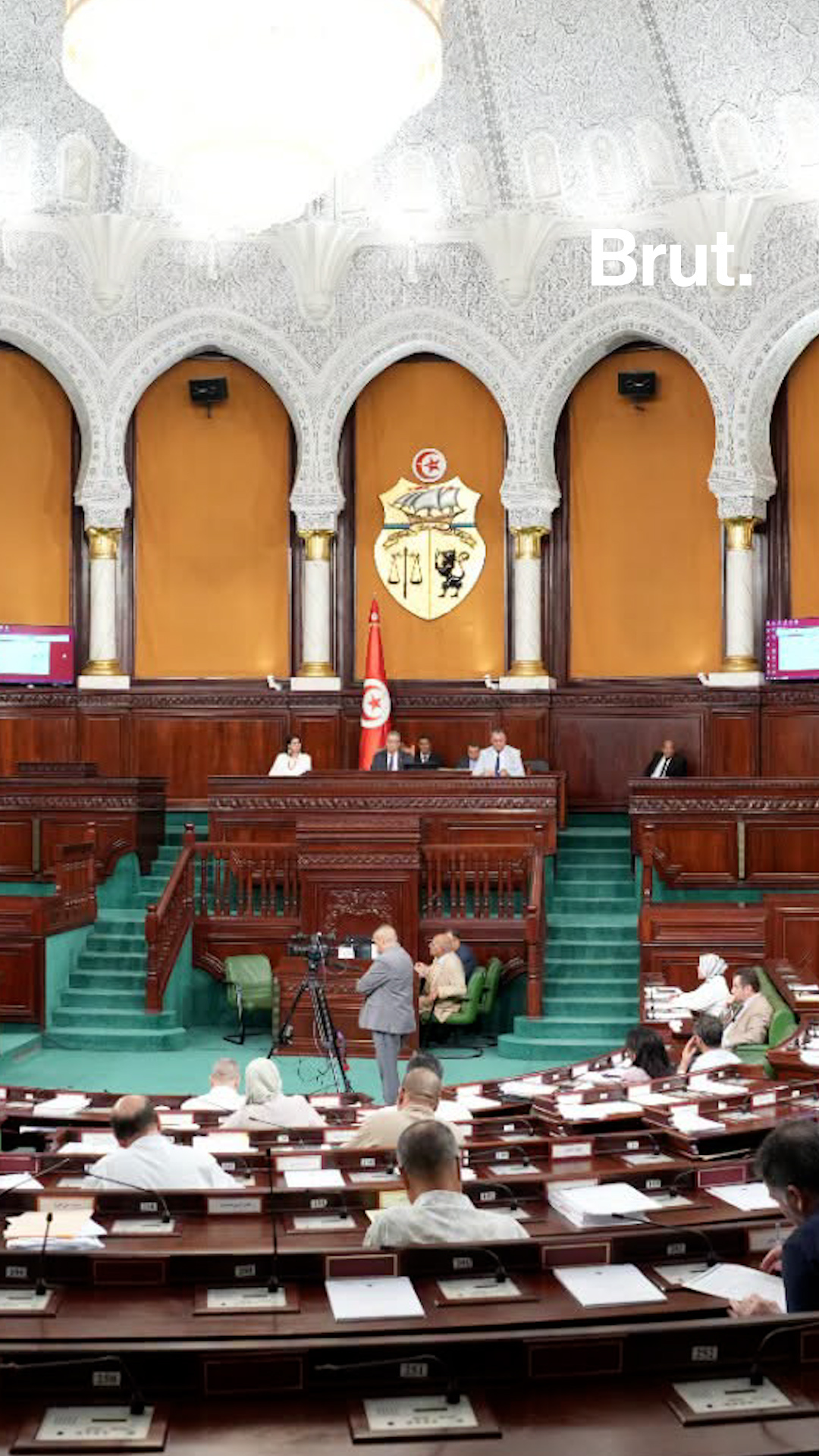 🇹🇳  Tunisie : le Parlement interdit aux députés de filmer les séances plénières.