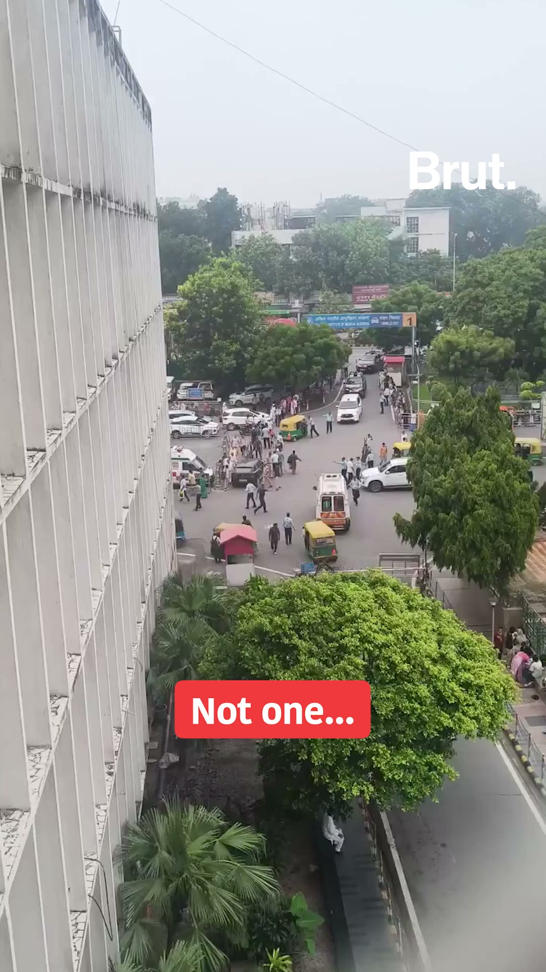 Ambulance path blocked to facilitate VIP movement at AIIMS Delhi