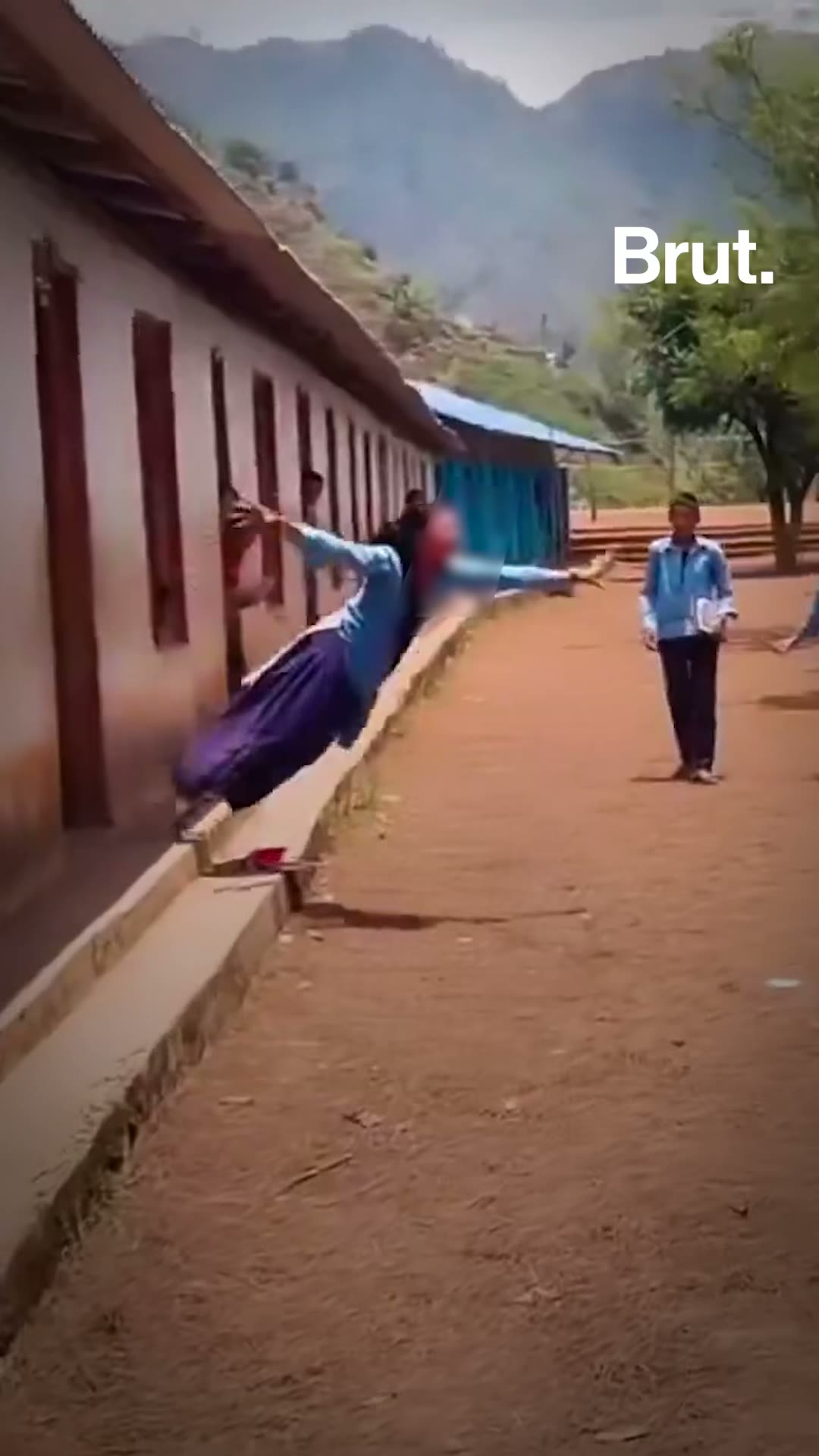 Why Did Hundreds of Students Flee This Maharashtra Hostel?