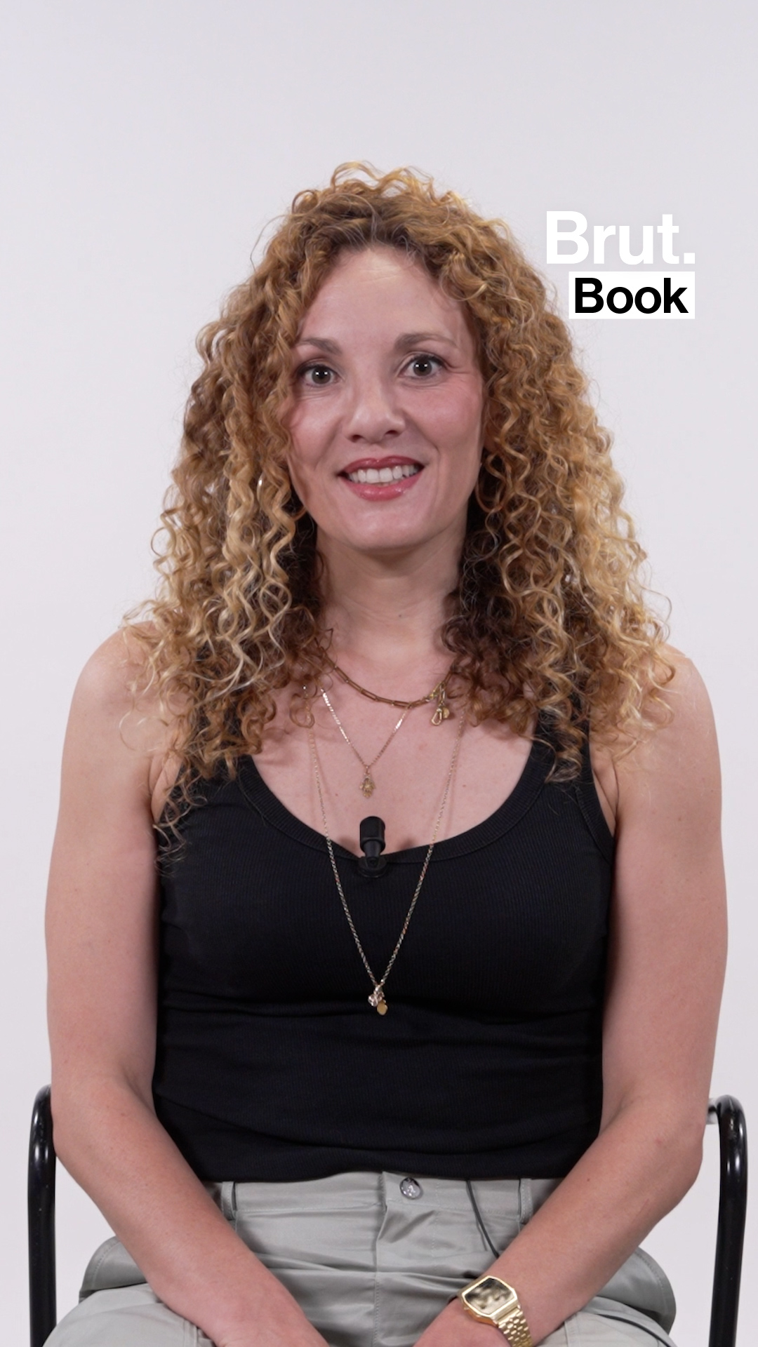 BRUT. BOOK – Dans son premier roman "Croire au code" (