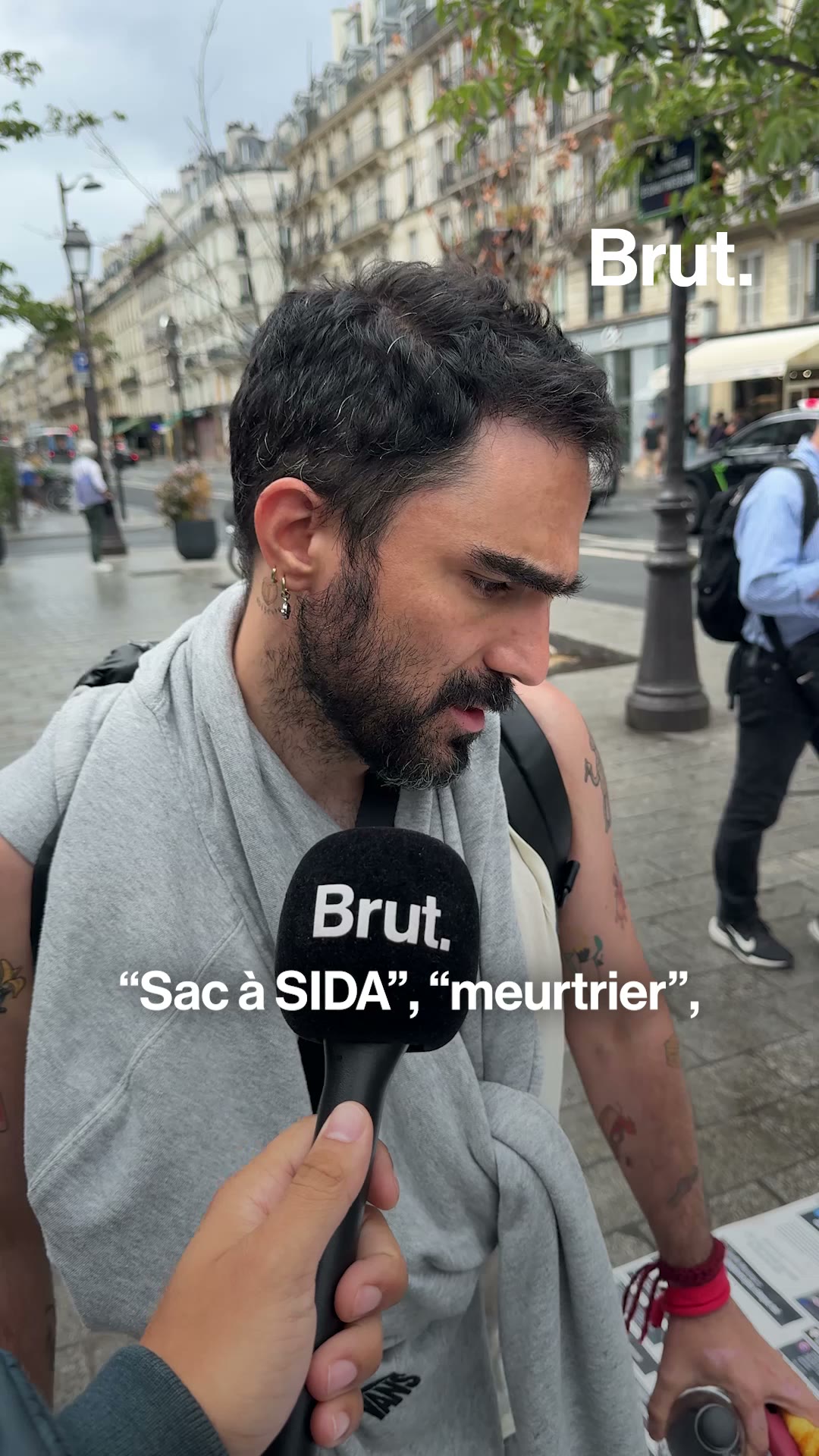Il lutte contre la sérophobie