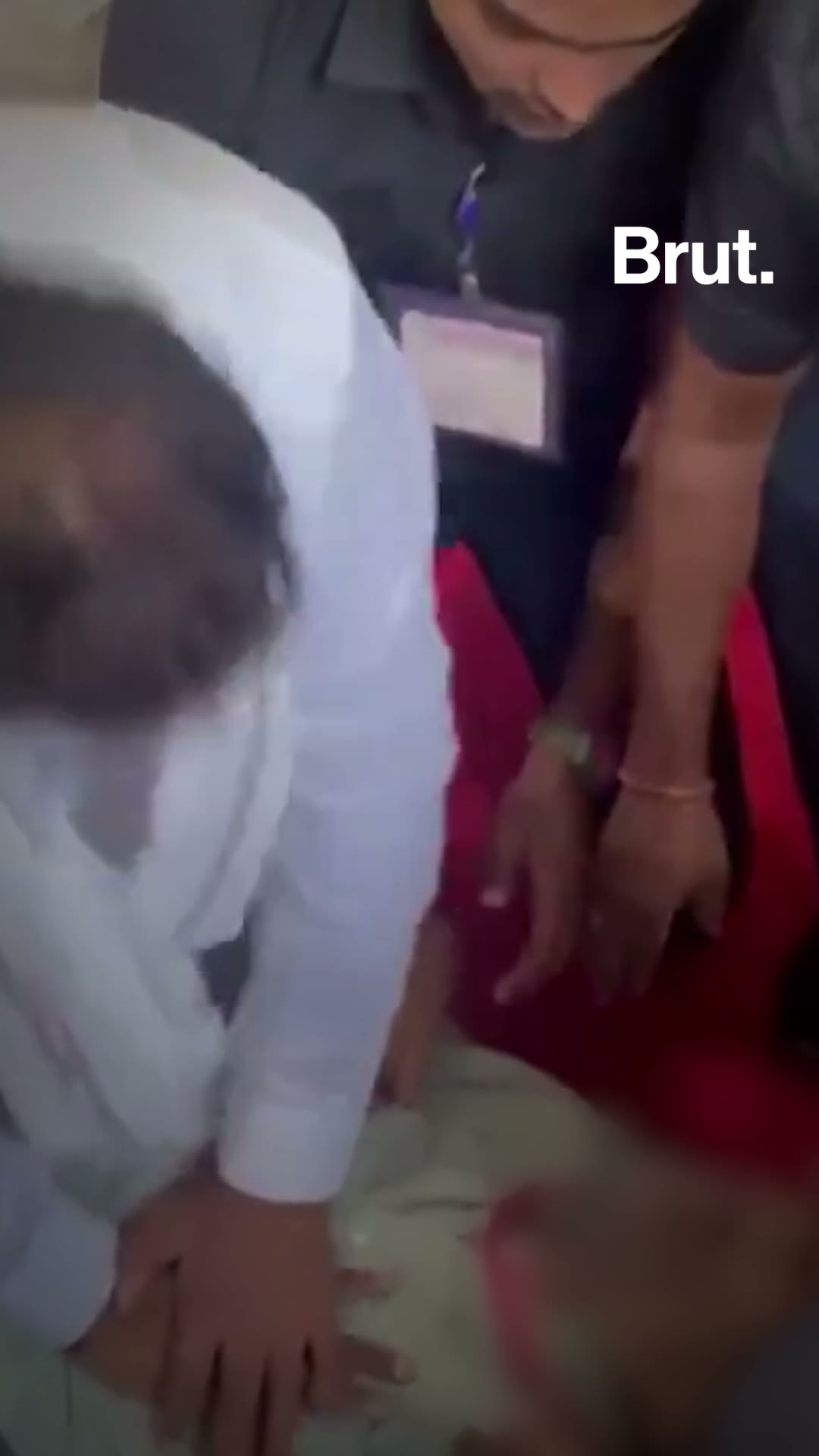 telangana-minister-s-desperate-bid-to-save-collapsed-official-comes-to-a-heartbreaking-end