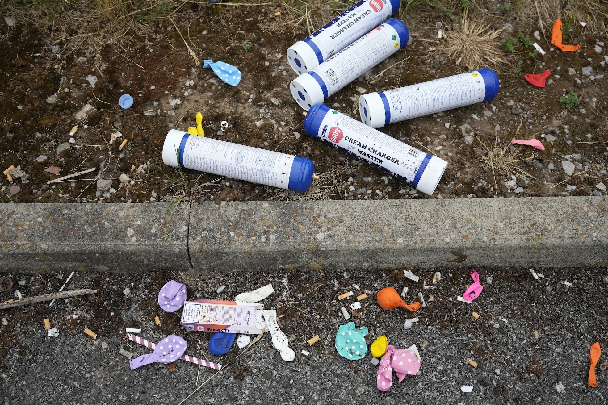 La consommation de protoxyde d'azote au volant en hausse, alerte une étude