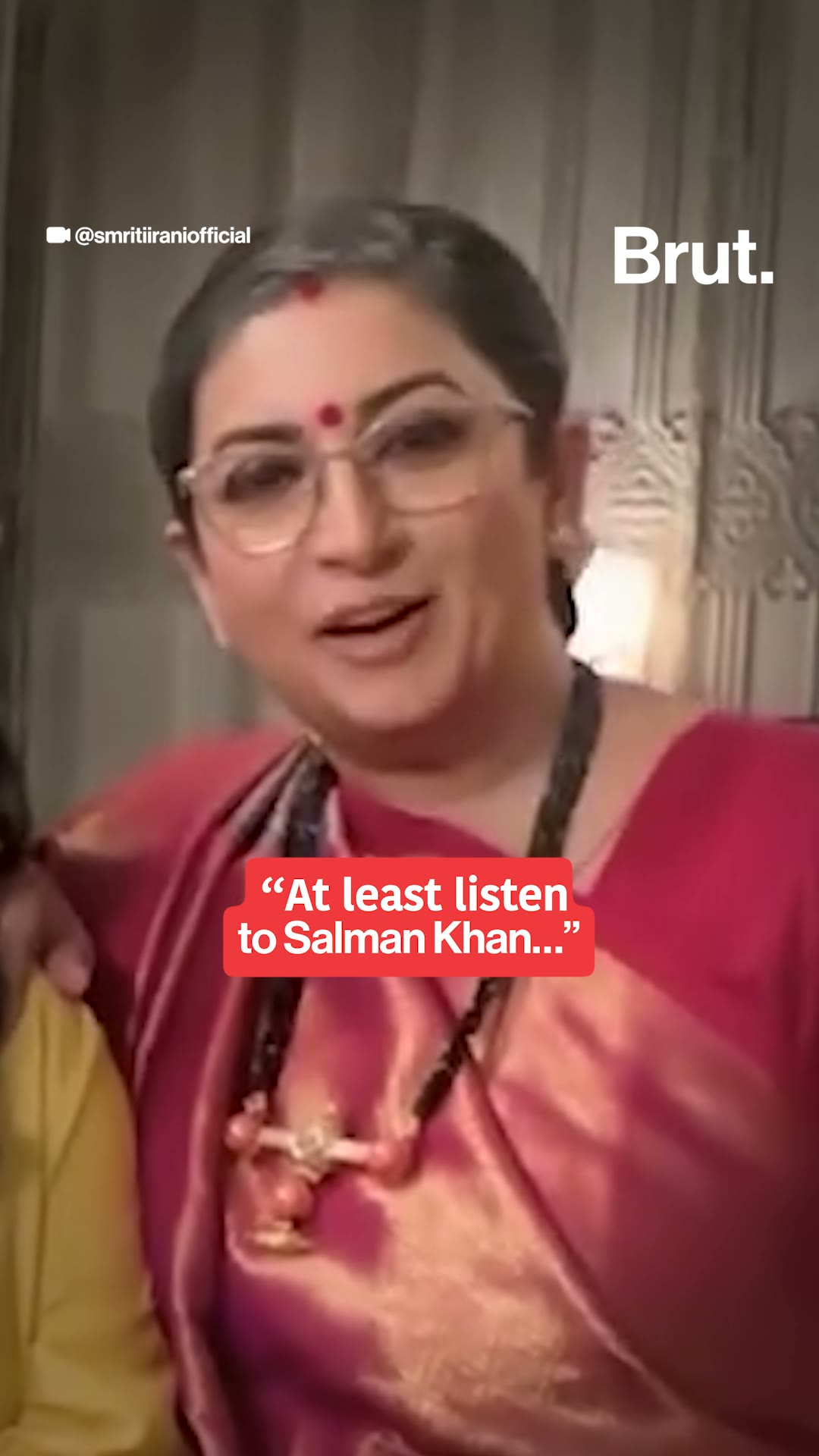Smriti Irani joins Kyunki Saas Bhi Kabhi Bahu Thi cast in message against online trolling