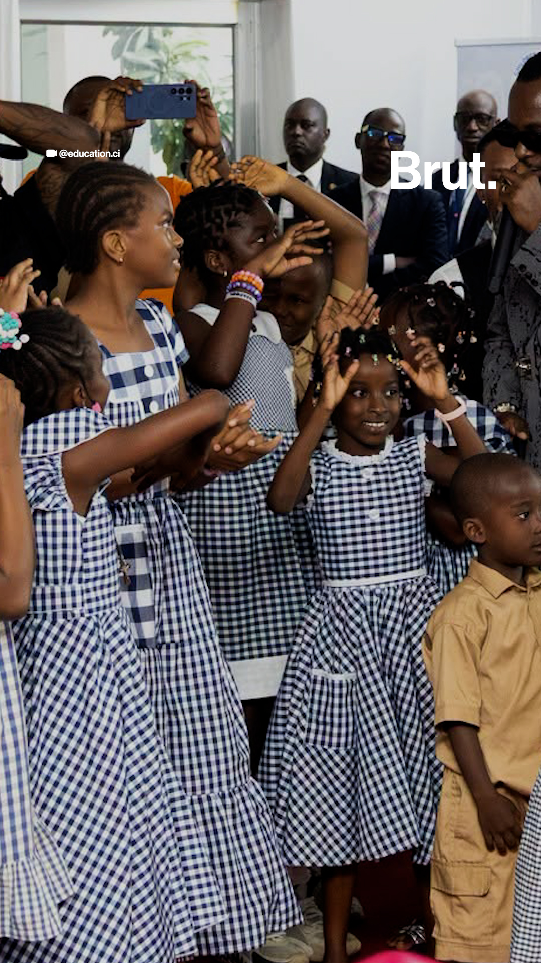 cote-d-ivoire-les-autorites-rappellent-les-regles-sur-le-droit-a-l-image-des-eleves