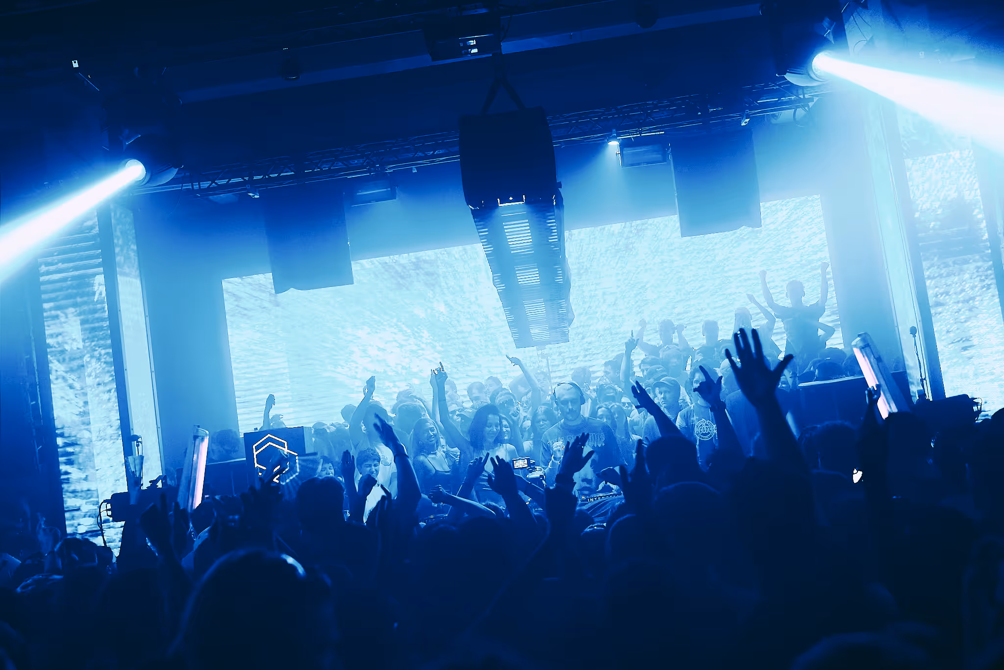 Marlon Hoffstadt en VTSS bij  Intercell ADE in Amsterdam.
