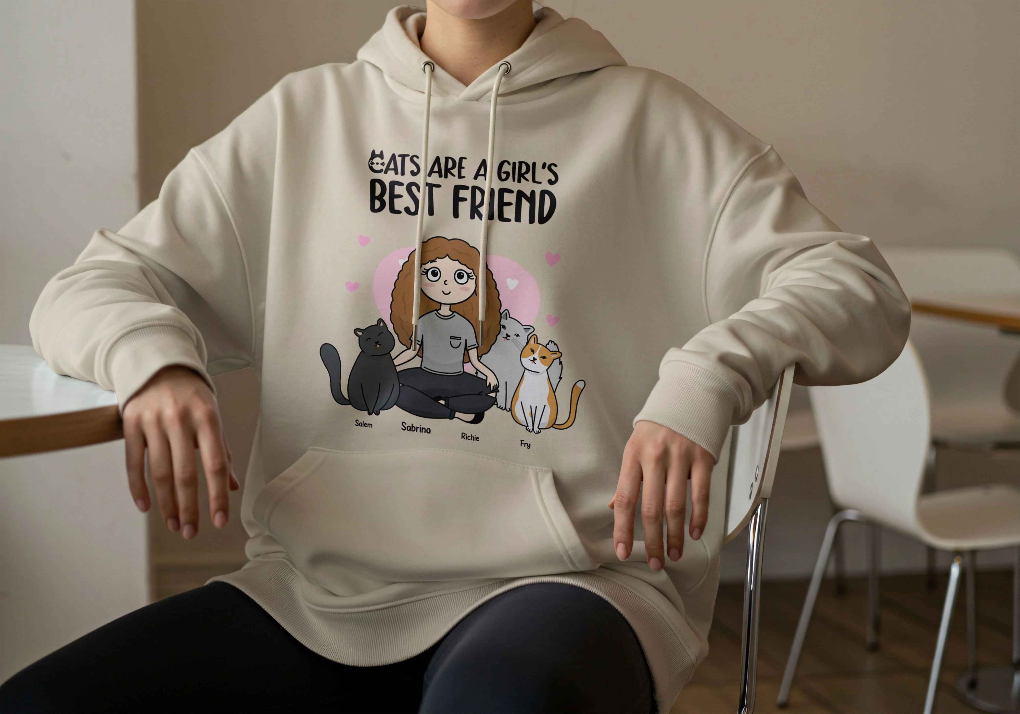 Customizable hoodie with Merchize and Customily