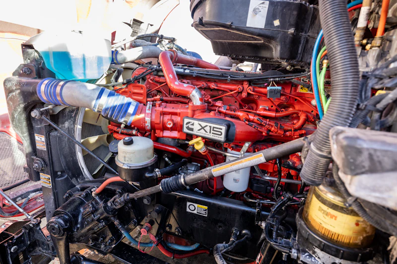 cummins x15 engine red