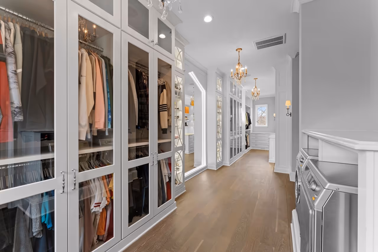 luxury walk-in closet Grand Lac Chateau