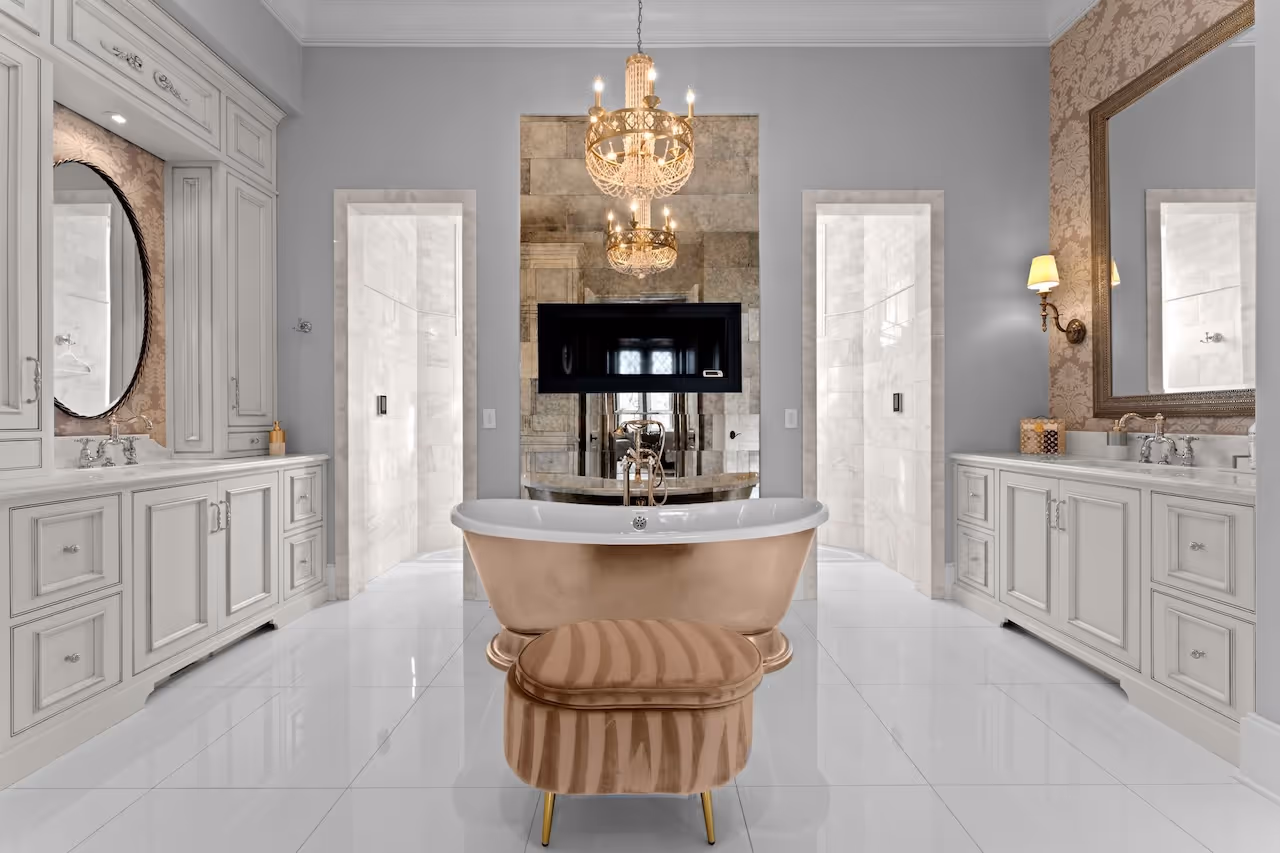 luxury modern bathroom Grand Lac Chateau