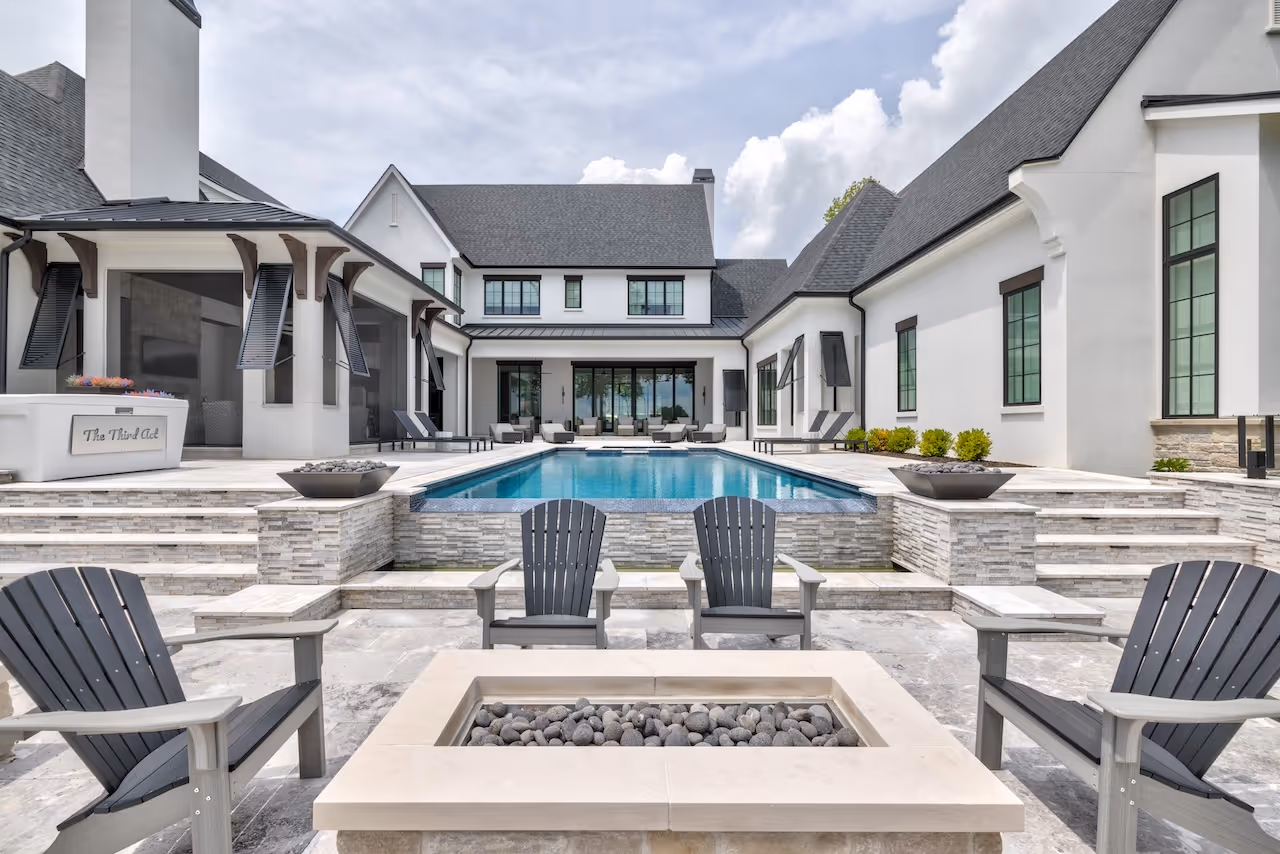 Outdoor infinity pool deck