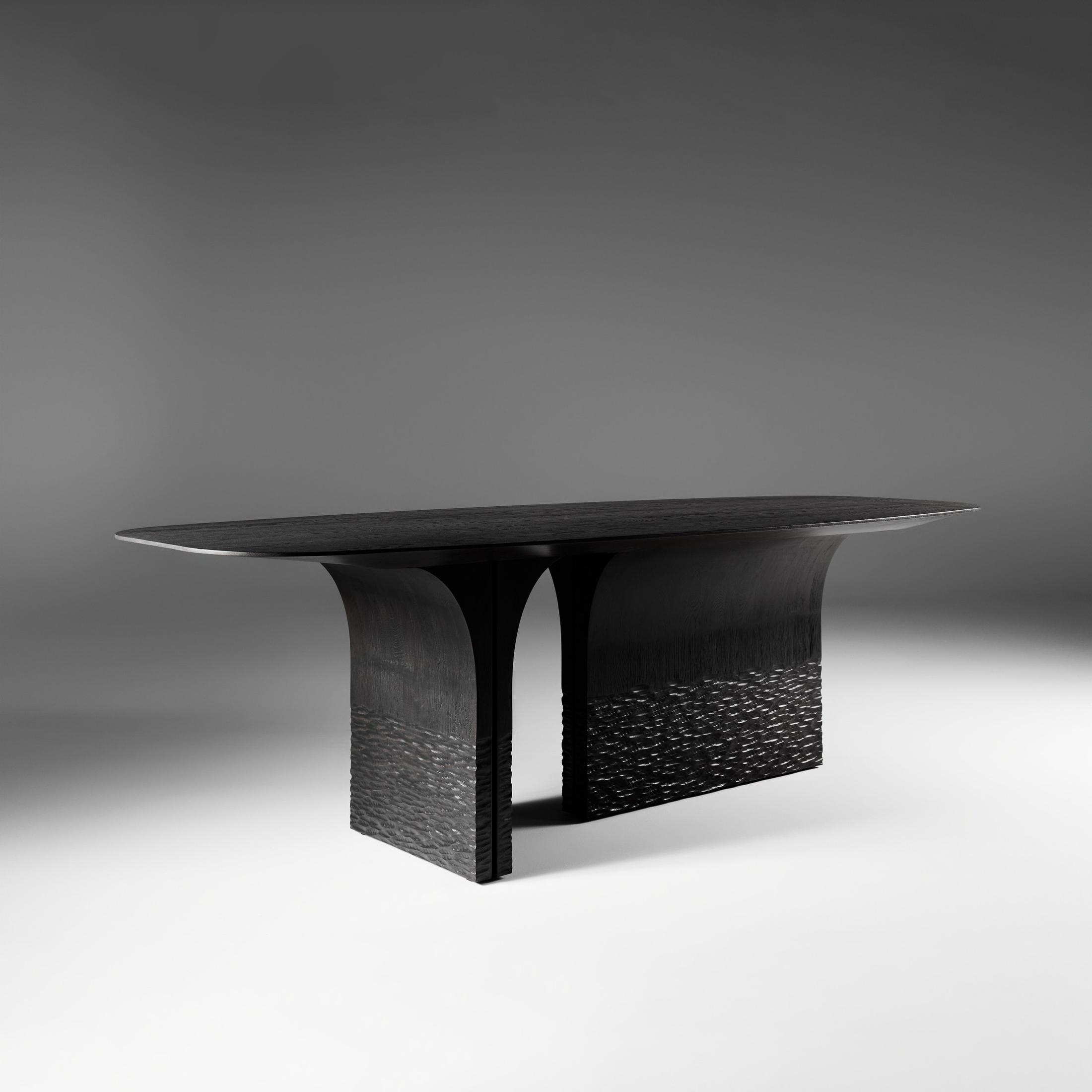 Luna Table