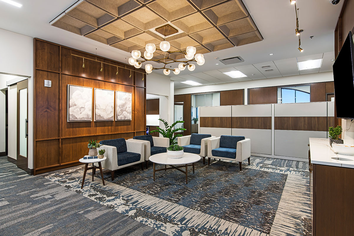 Quad City Bank & Trust, Davenport Lobby 