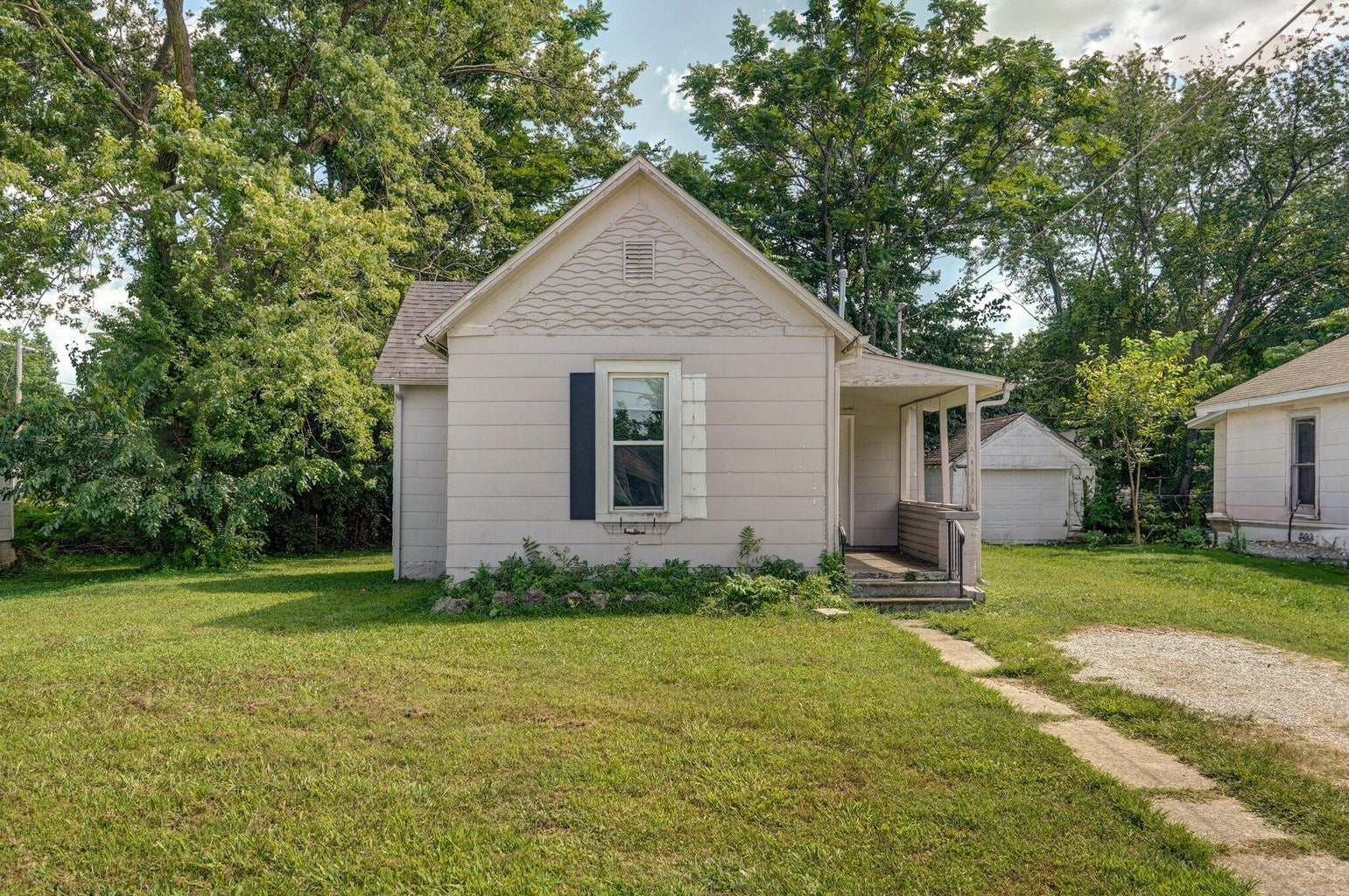 Sell Vacant Homes Quickly and Safely