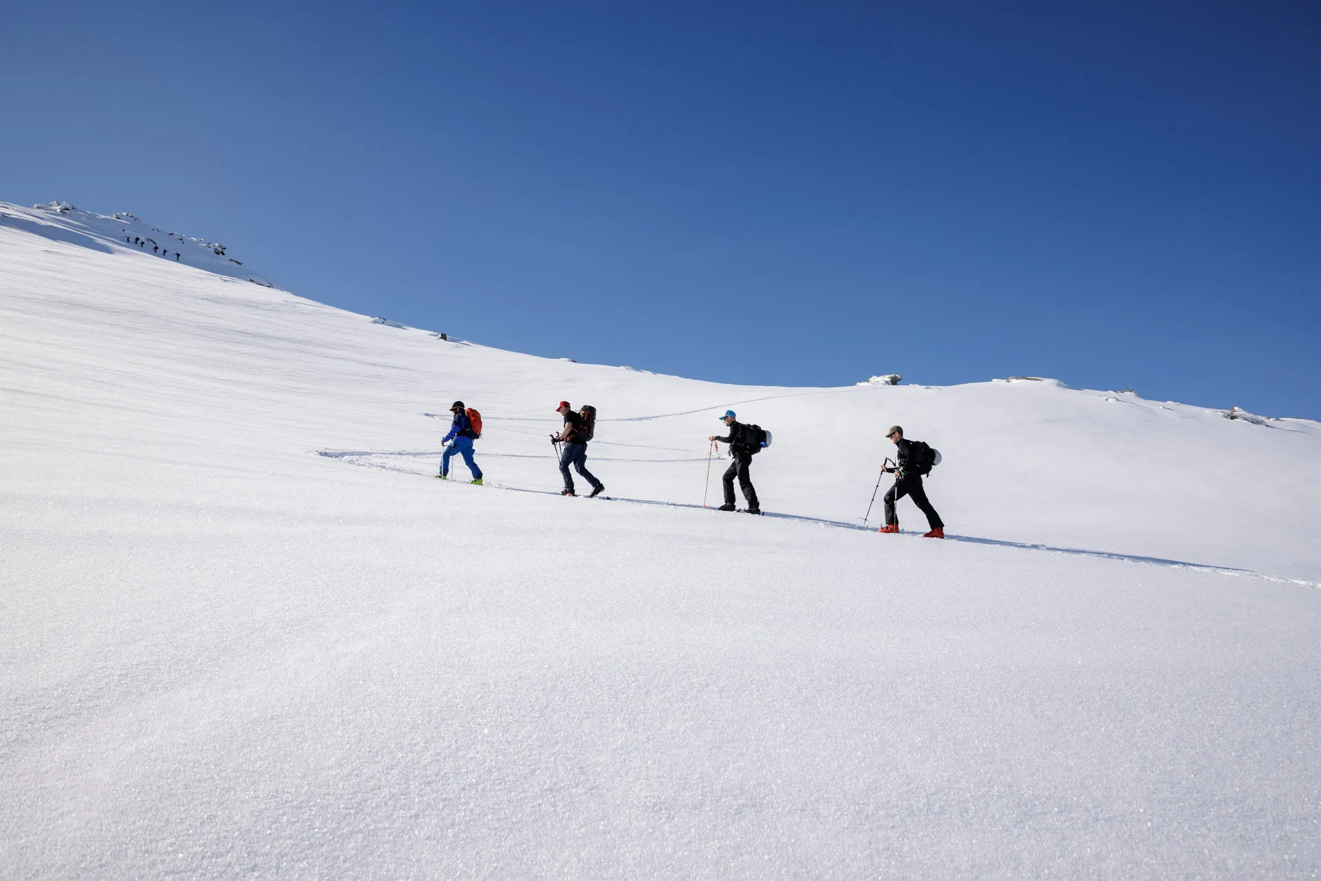 1-Day Intro Ski Touring / Splitboarding Course 