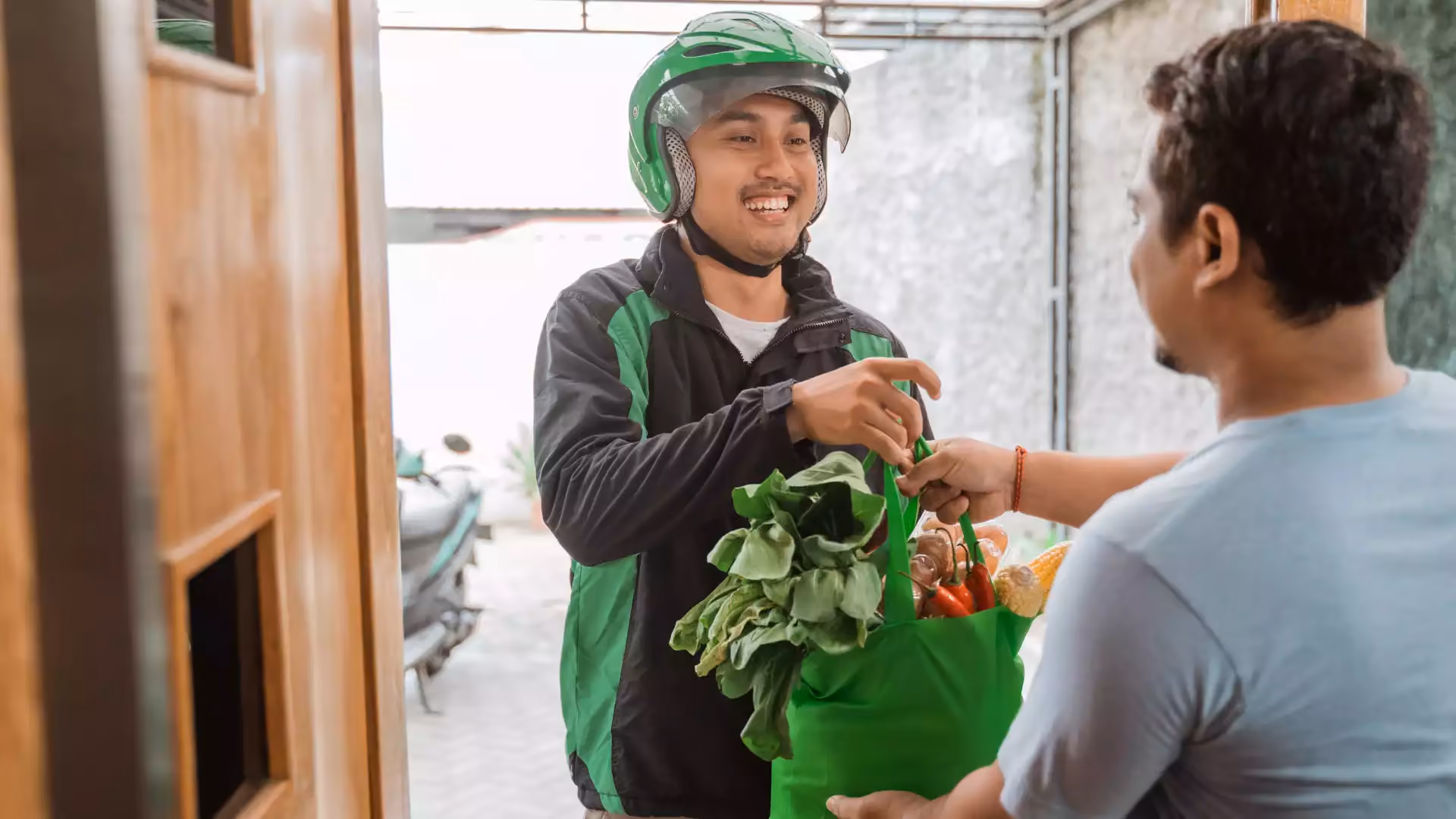 Business trend: Customers expecting faster delivery and lower delivery costs. 