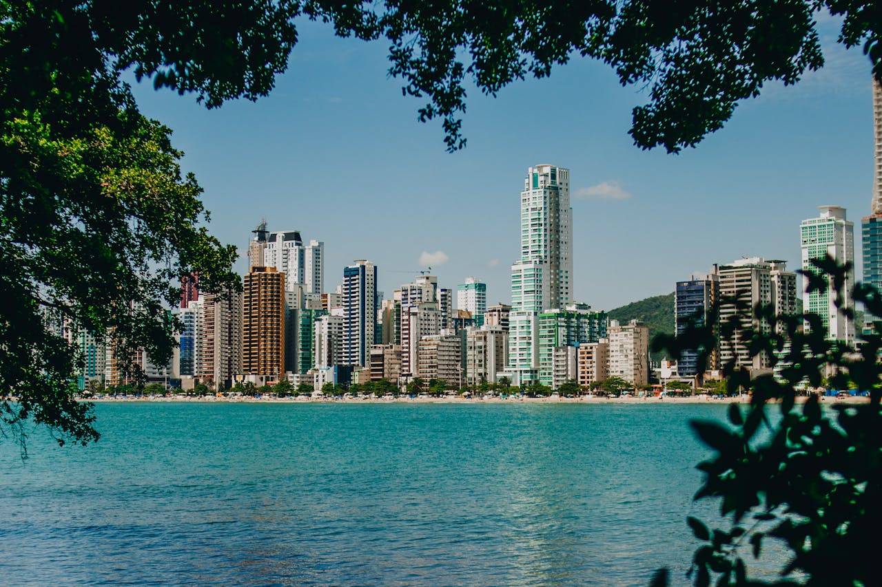 O Guia Completo do Imposto de Renda no Brasil (IRPF) - Tytle