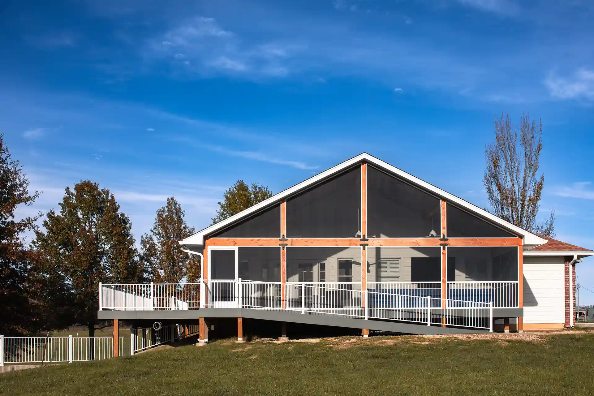 Screened pool enclosure Fulton MO