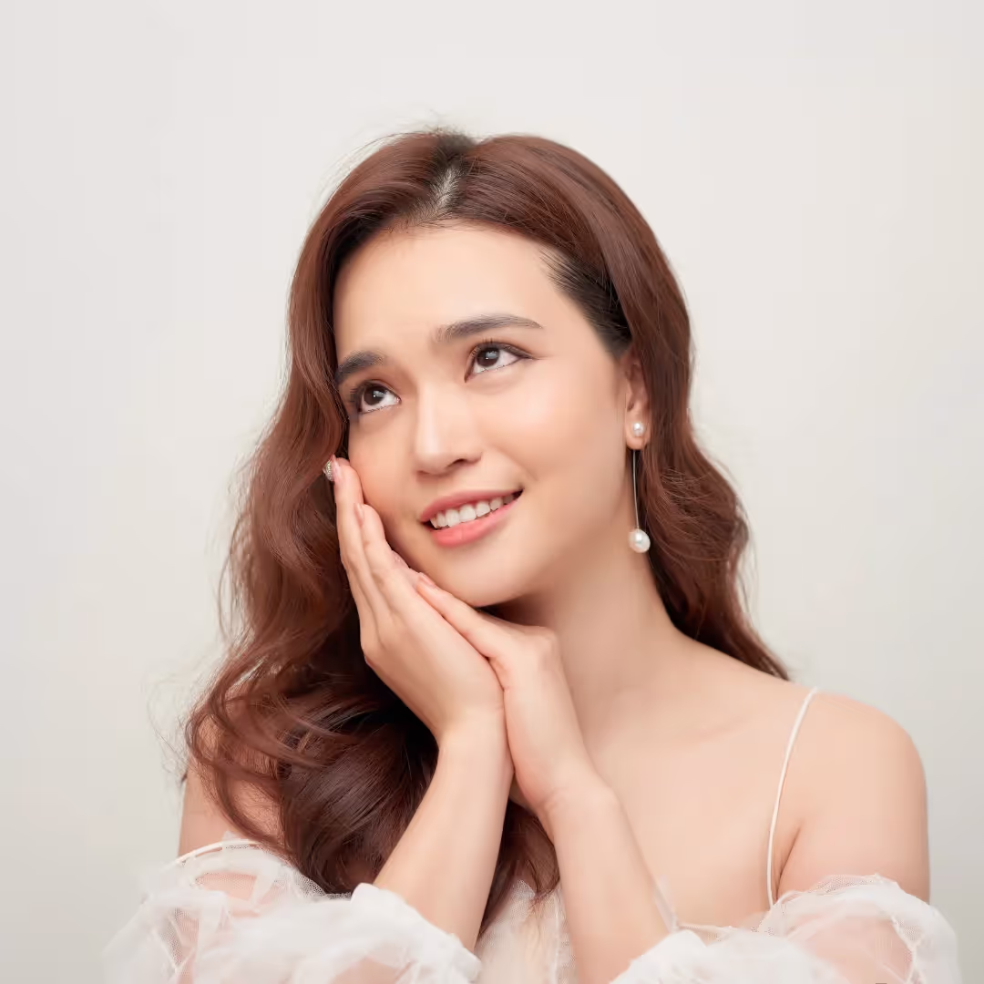 With OxyBright Facial Treatment results satisfy the girl