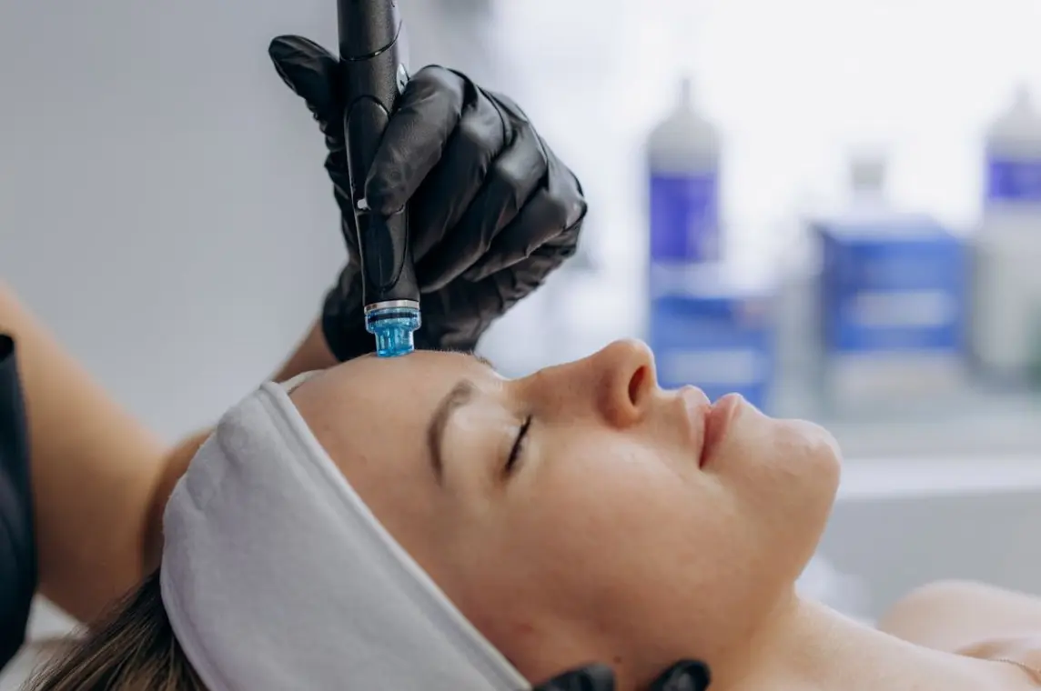 HydraFacial in Gurgaon: Everything You Need to Know Before Booking