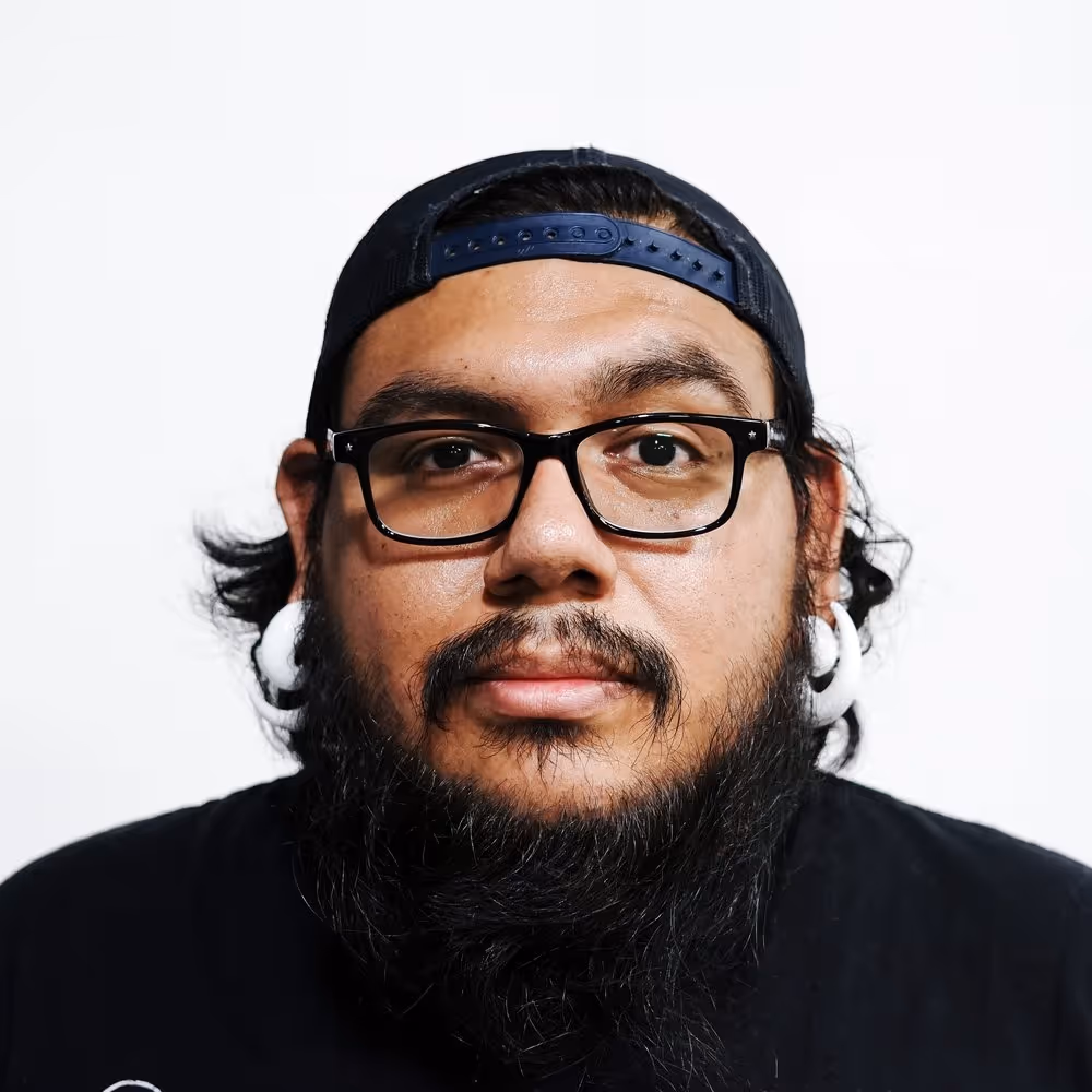 Headshot of Juan, Apparel Graphics Screen Technician