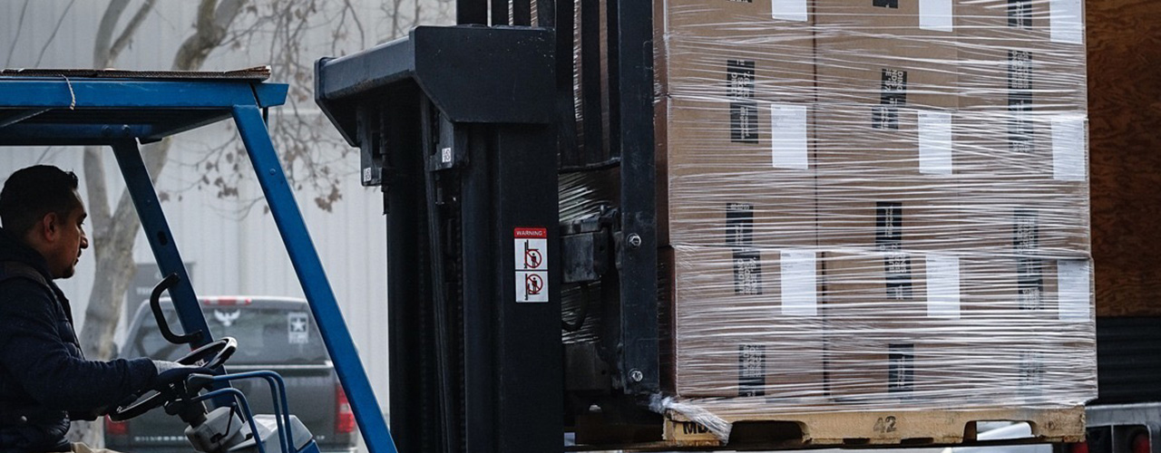 An image featuring a custom branded lunch box. 