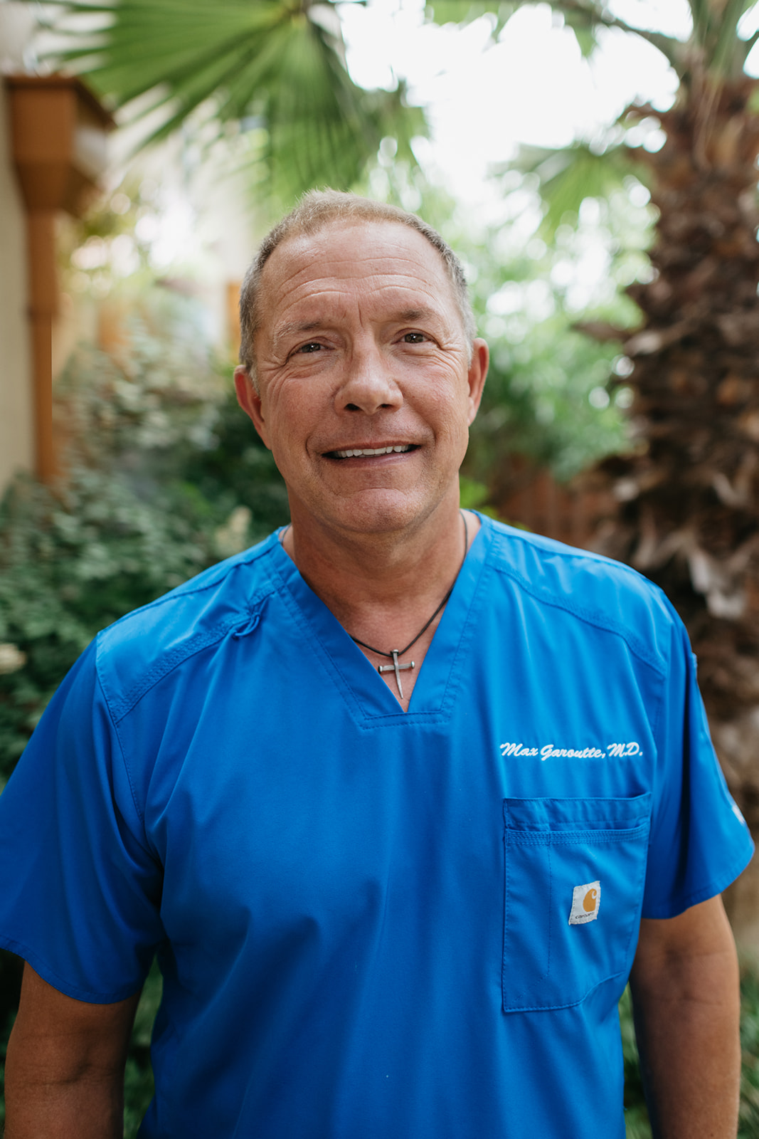 Dr. Max Garoutte, MD