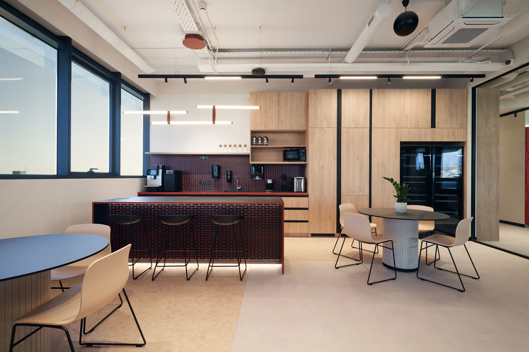 IT WORKSPACE project by COBALT, Limassol, Cyprus - photo 5