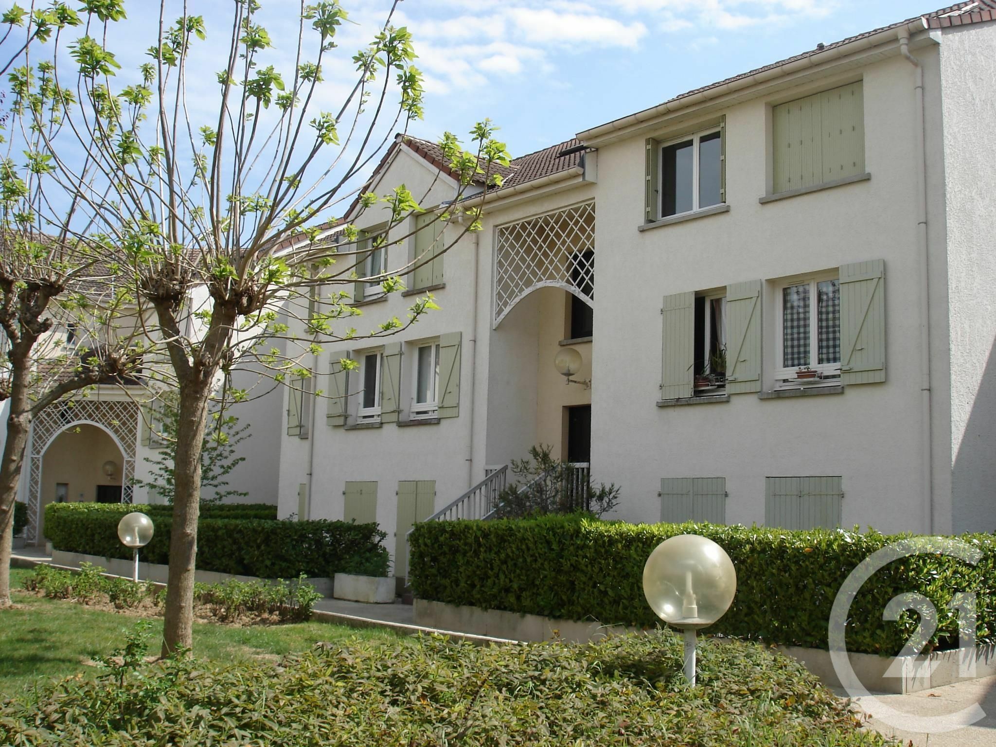 Apartment for rent of 27sqm in GIF SUR YVETTE