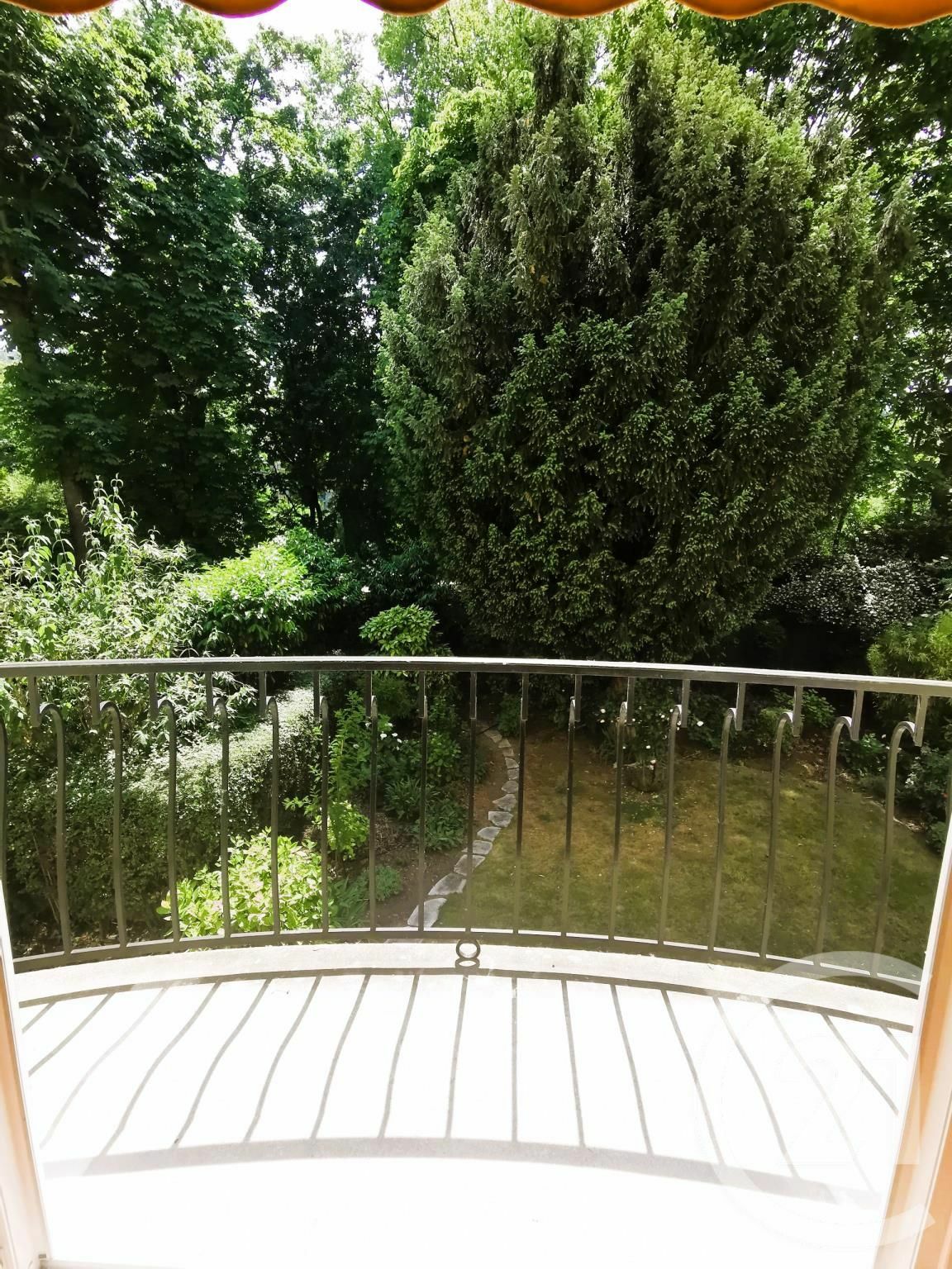 Location appartement de 101m2 à NEUILLY SUR SEINE